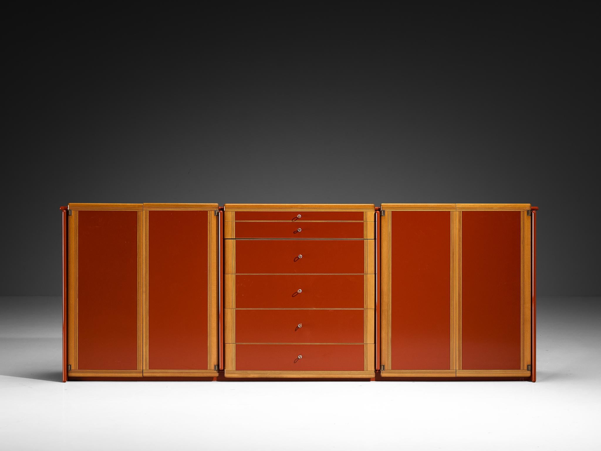 italien Afra & Tobia Scarpa for Maxalto 'Artona' Buffet laqué rouge et noyer