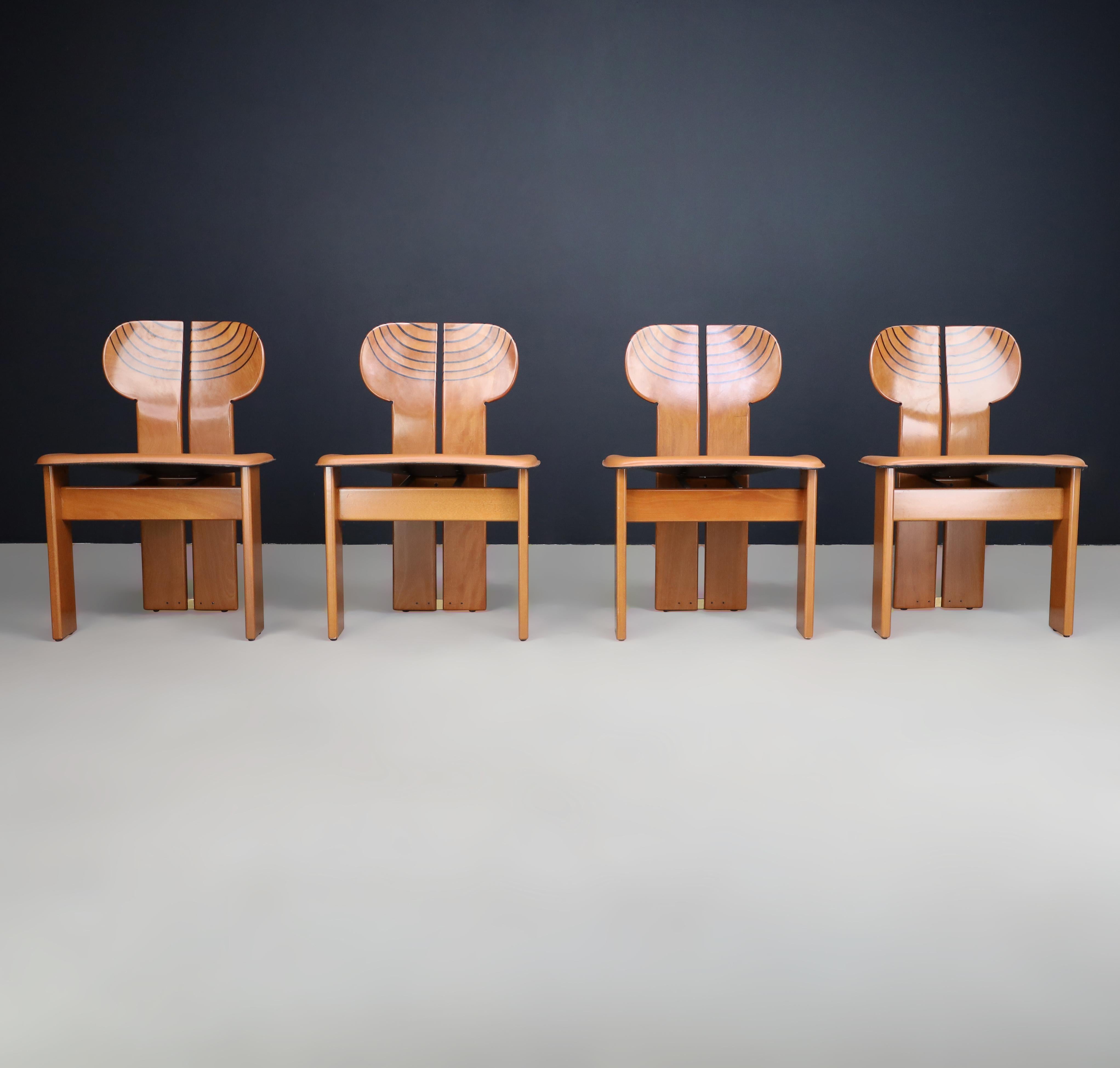 Ensemble de huit chaises de salle à manger Africa de Afra & Tobia Scarpa pour Maxalto, Italie, 1975 en vente 10