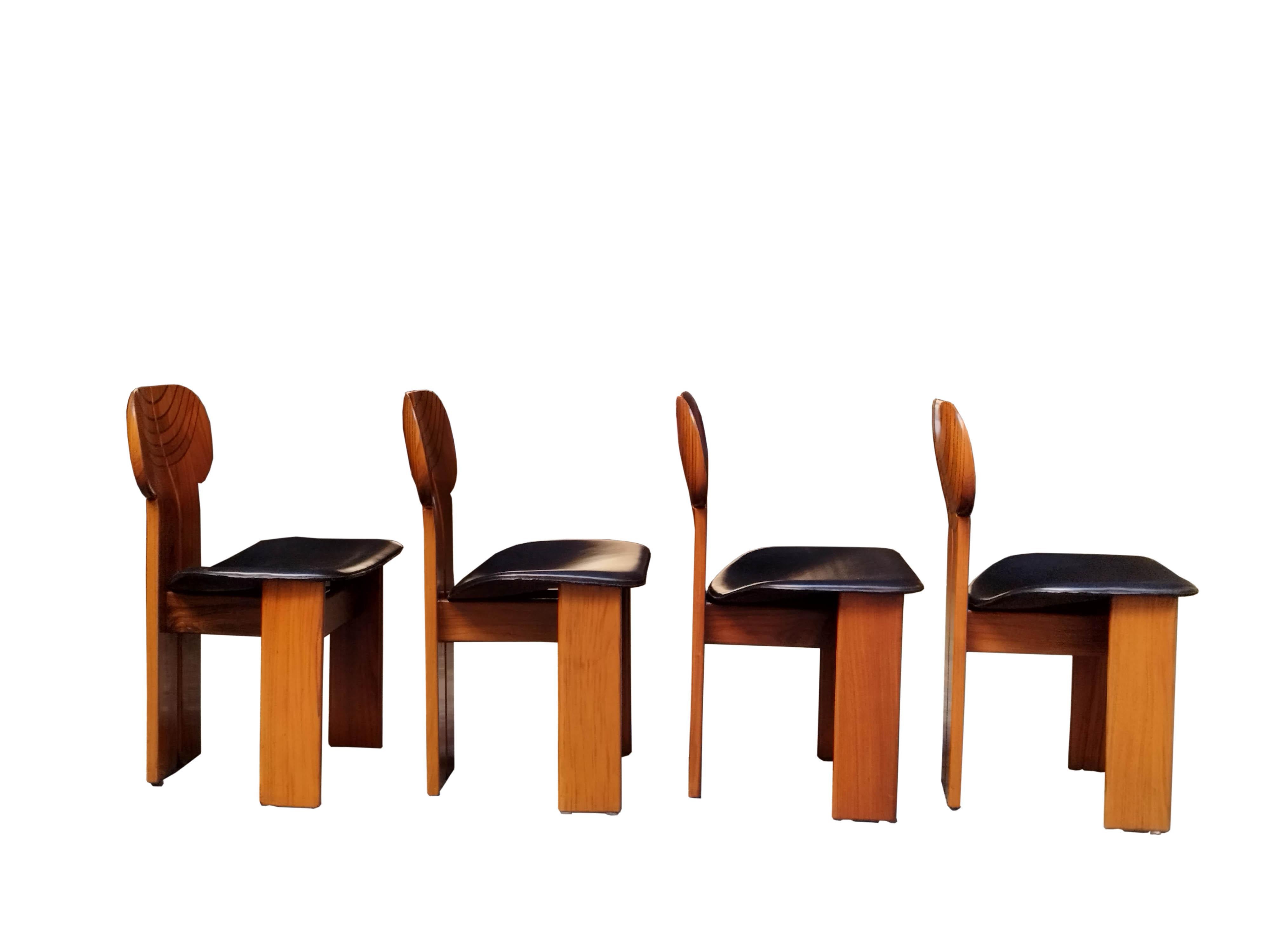 Italian Afra & Tobia Scarpa for Maxalto Set of Four Africa Chairs, Italy 1970s