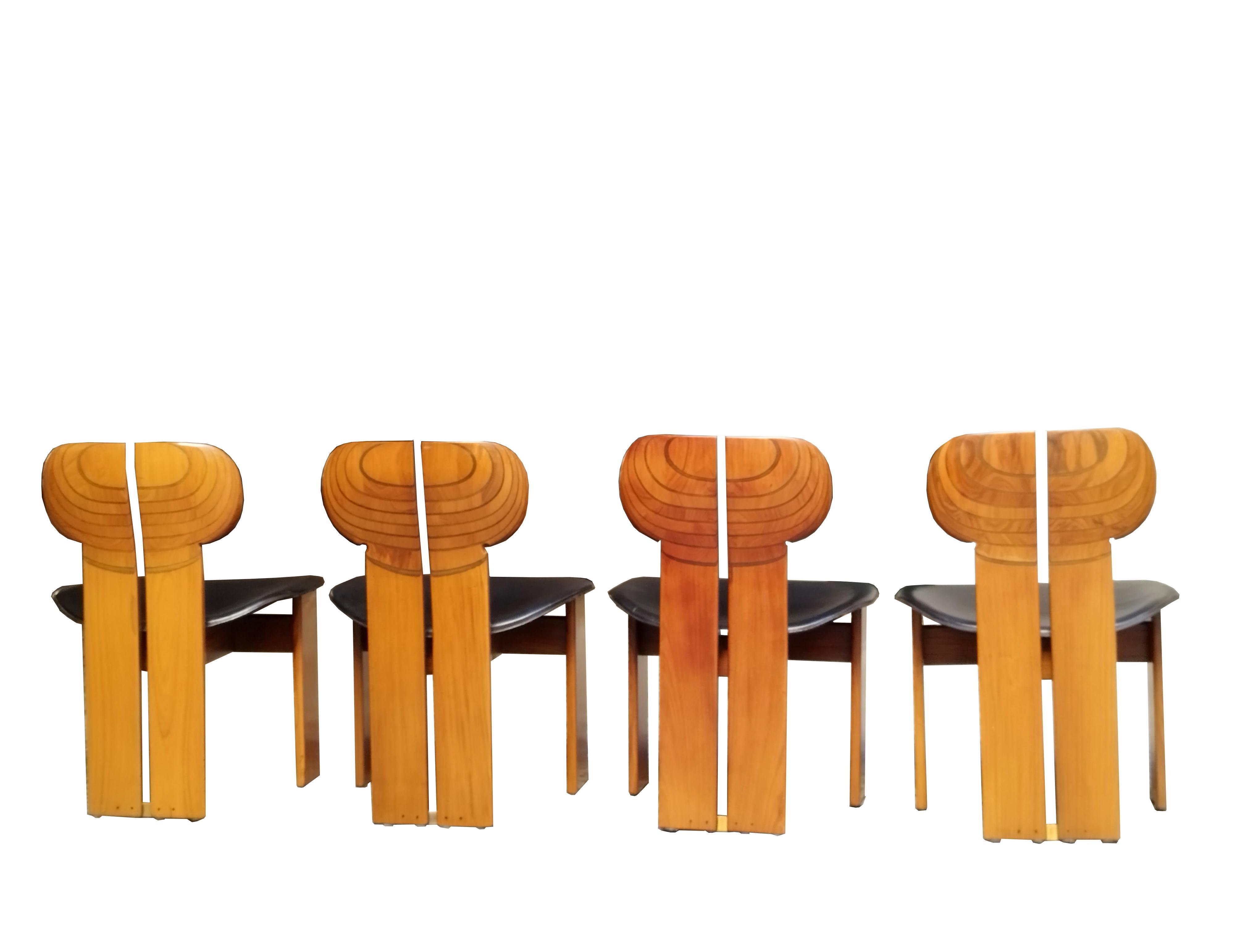 Late 20th Century Afra & Tobia Scarpa for Maxalto Set of Four Africa Chairs, Italy 1970s