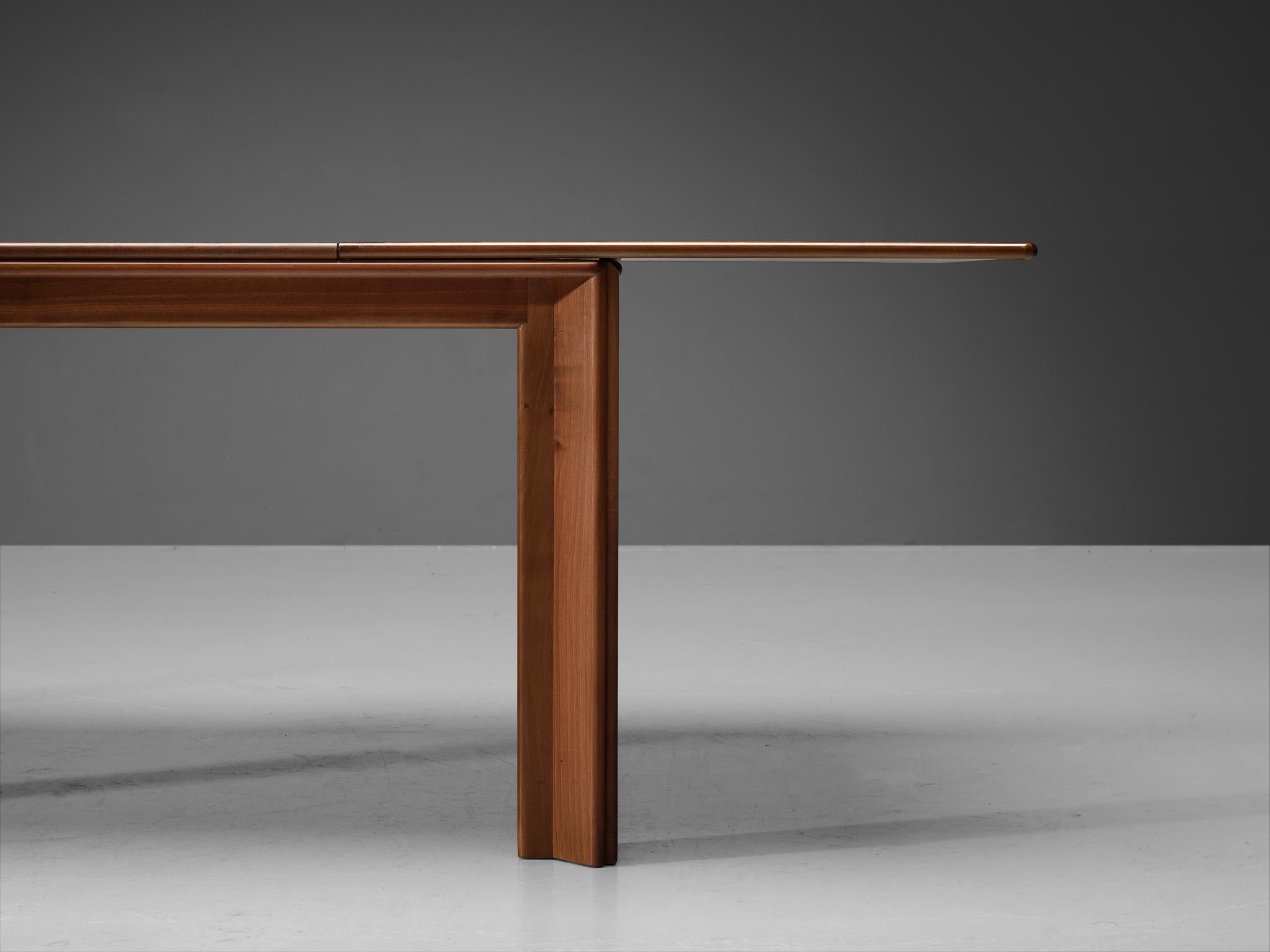 Afra & Tobia Scarpa for Molteni Dining Table in Walnut In Good Condition In Waalwijk, NL