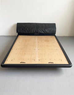Afra & Tobia Scarpa for Molteni 'Marlo' Bed in Black Leather, Italy 1980s