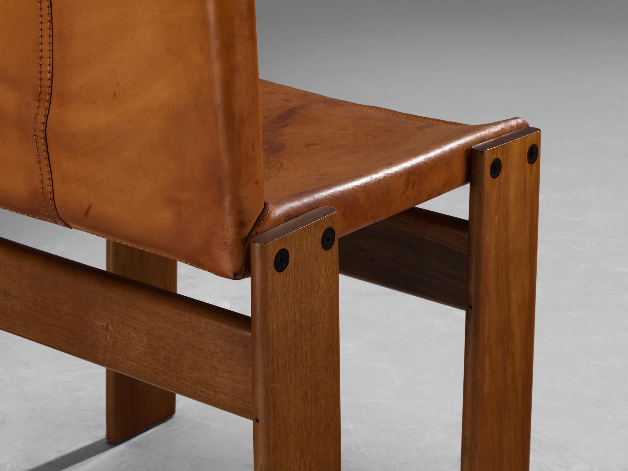 Afra & Tobia Scarpa per Molteni Set di quattro sedie da pranzo 'Monk' in pelle in vendita 5