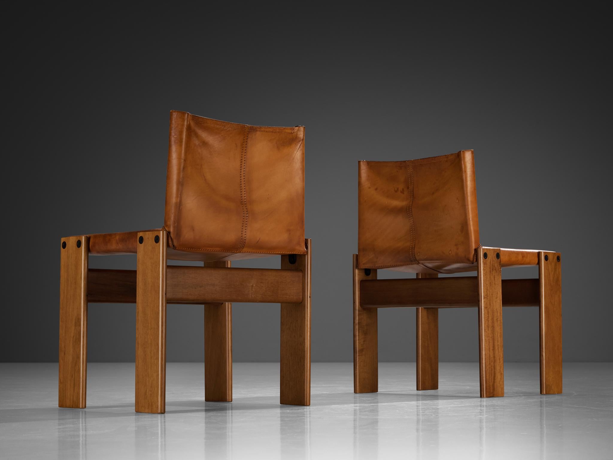 Pelle Afra & Tobia Scarpa per Molteni Set di quattro sedie da pranzo 'Monk' in pelle in vendita