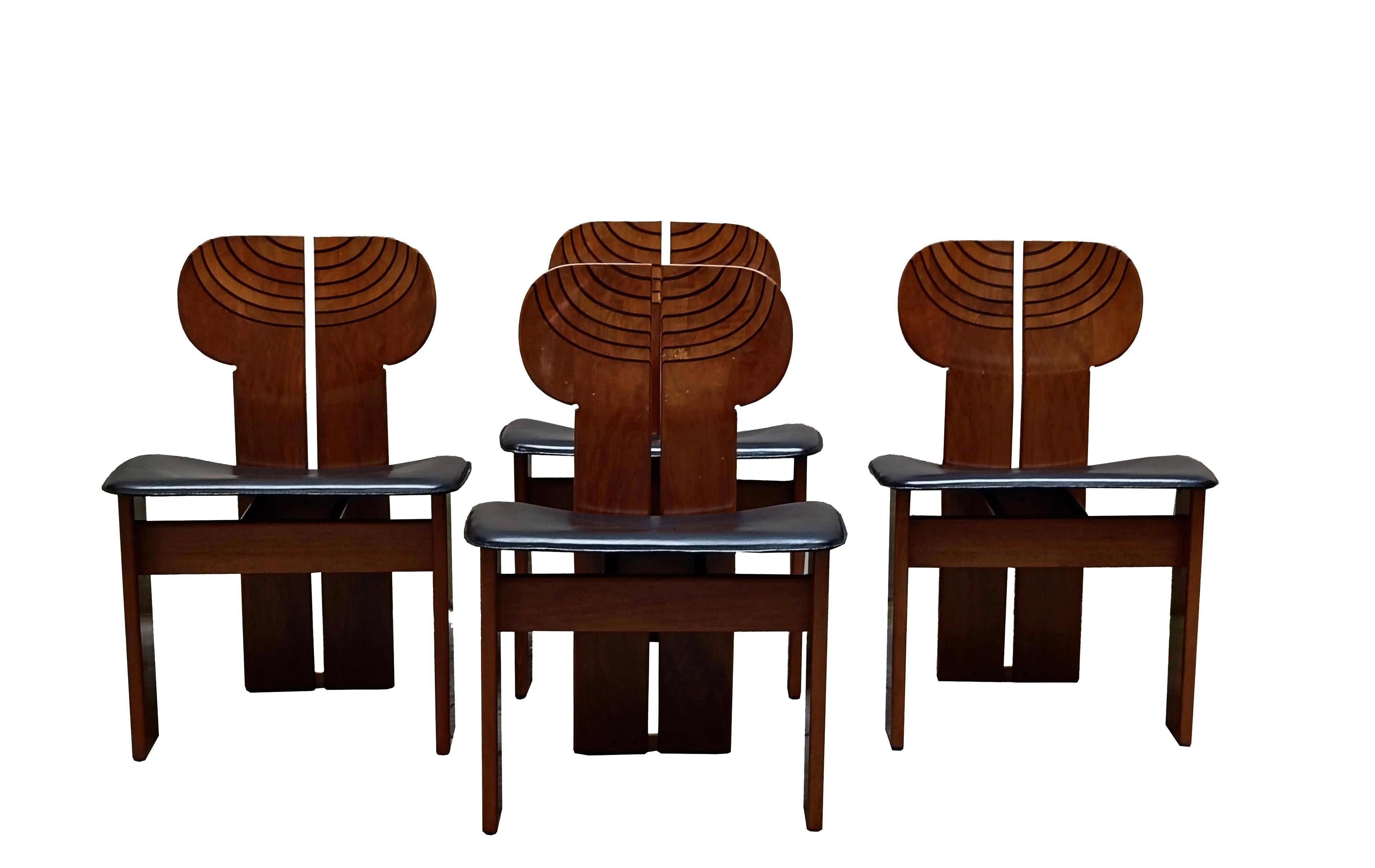 Mid-Century Modern Afra & Tobia Scarpa Group of 4 Chairs 