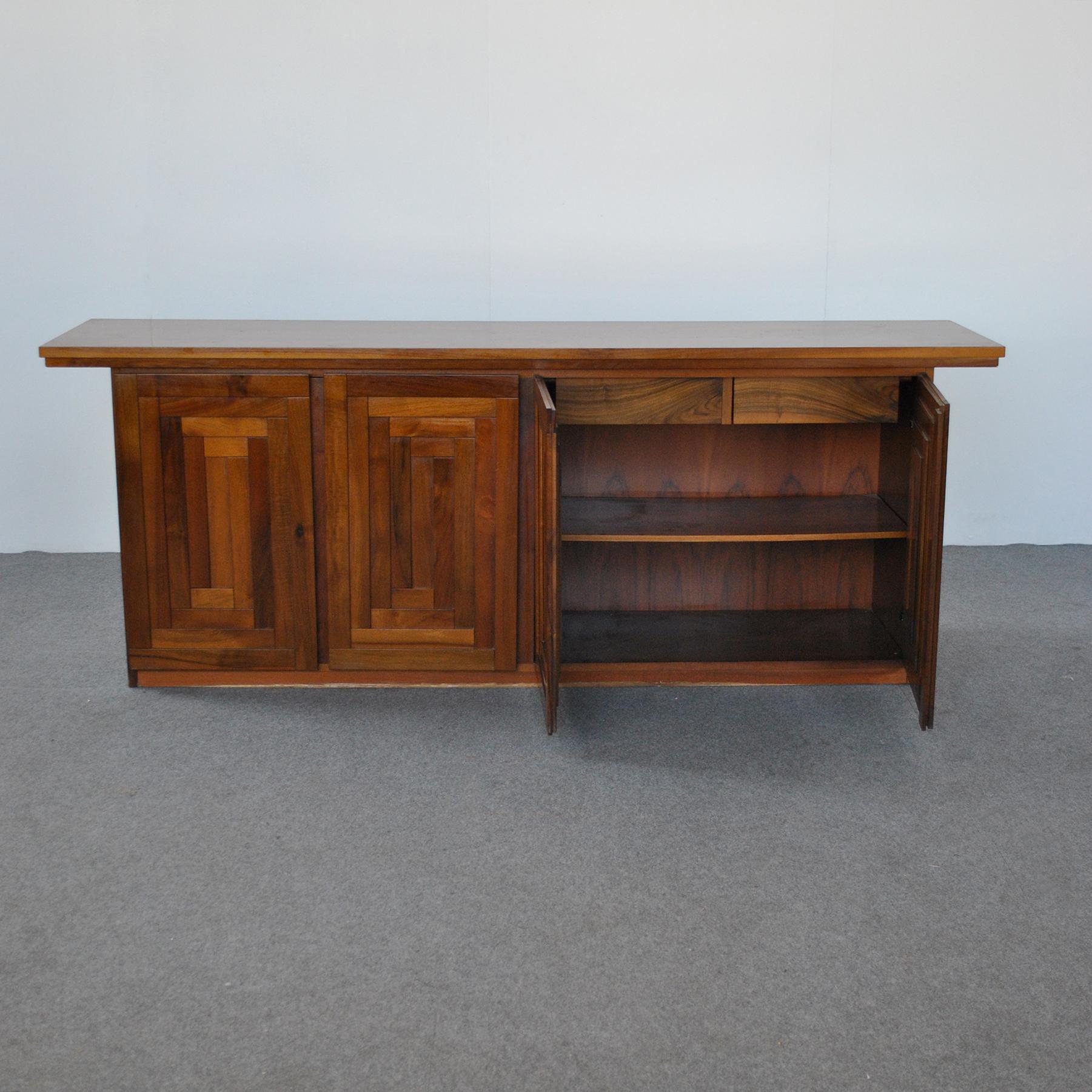 Walnut sideboard cabinet with four doors worked in the Afra & Tobia Scarpa 70s style.