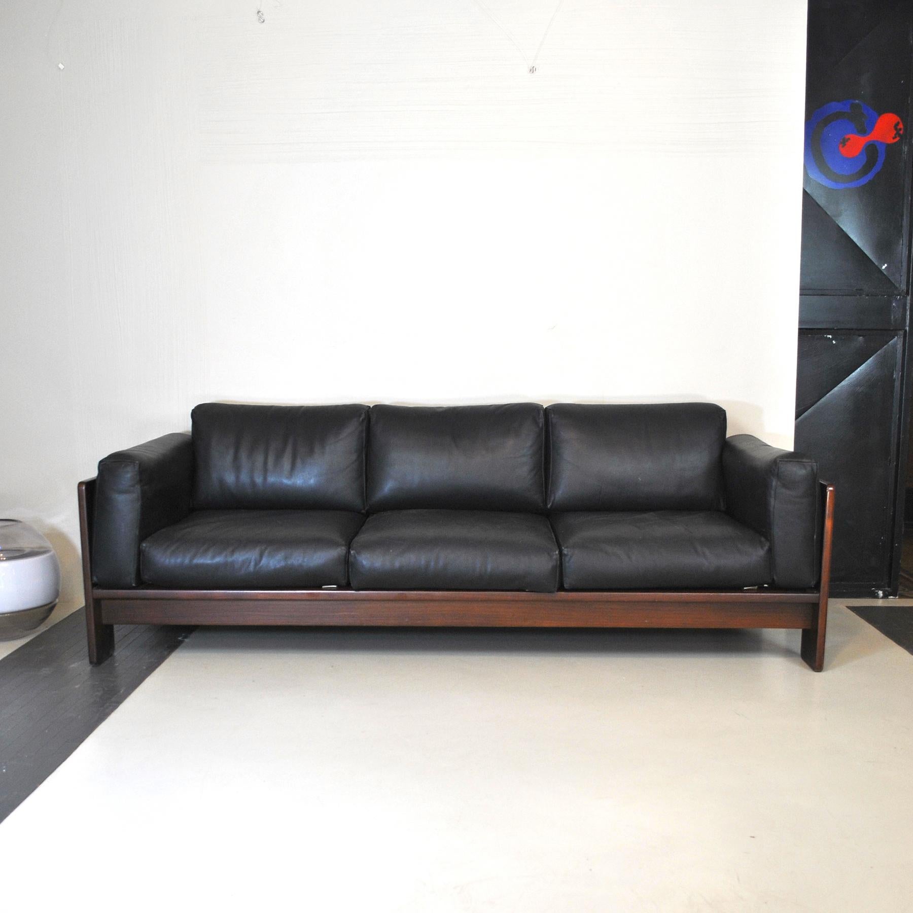 Late 20th Century Afra & Tobia Scarpa Italian Midcentury Sofa Model Bastiano