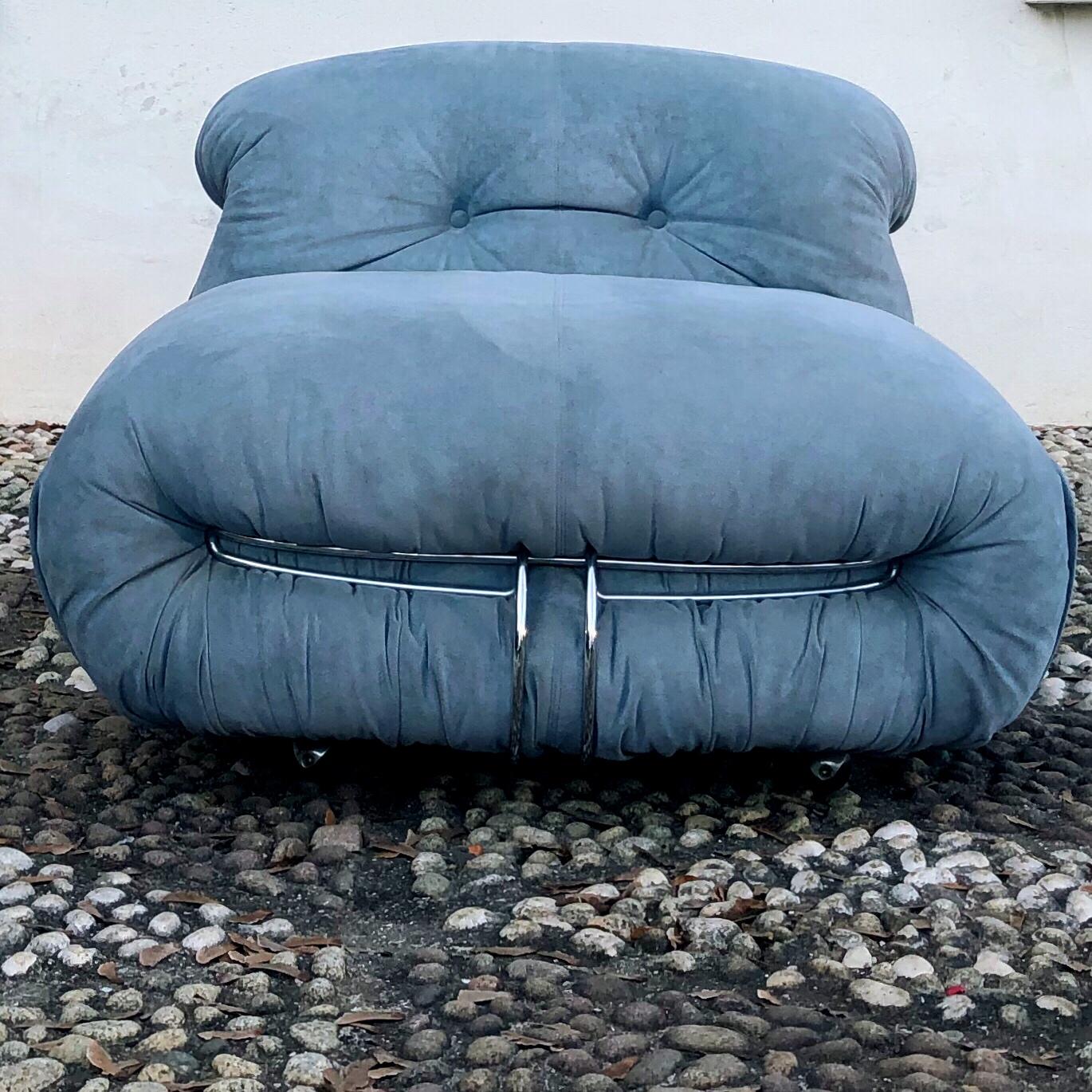 Afra & Tobia Scarpa Hellblauer Alcantara Soriana Liegesessel für Cassina, 1969 im Zustand „Gut“ im Angebot in Vicenza, IT