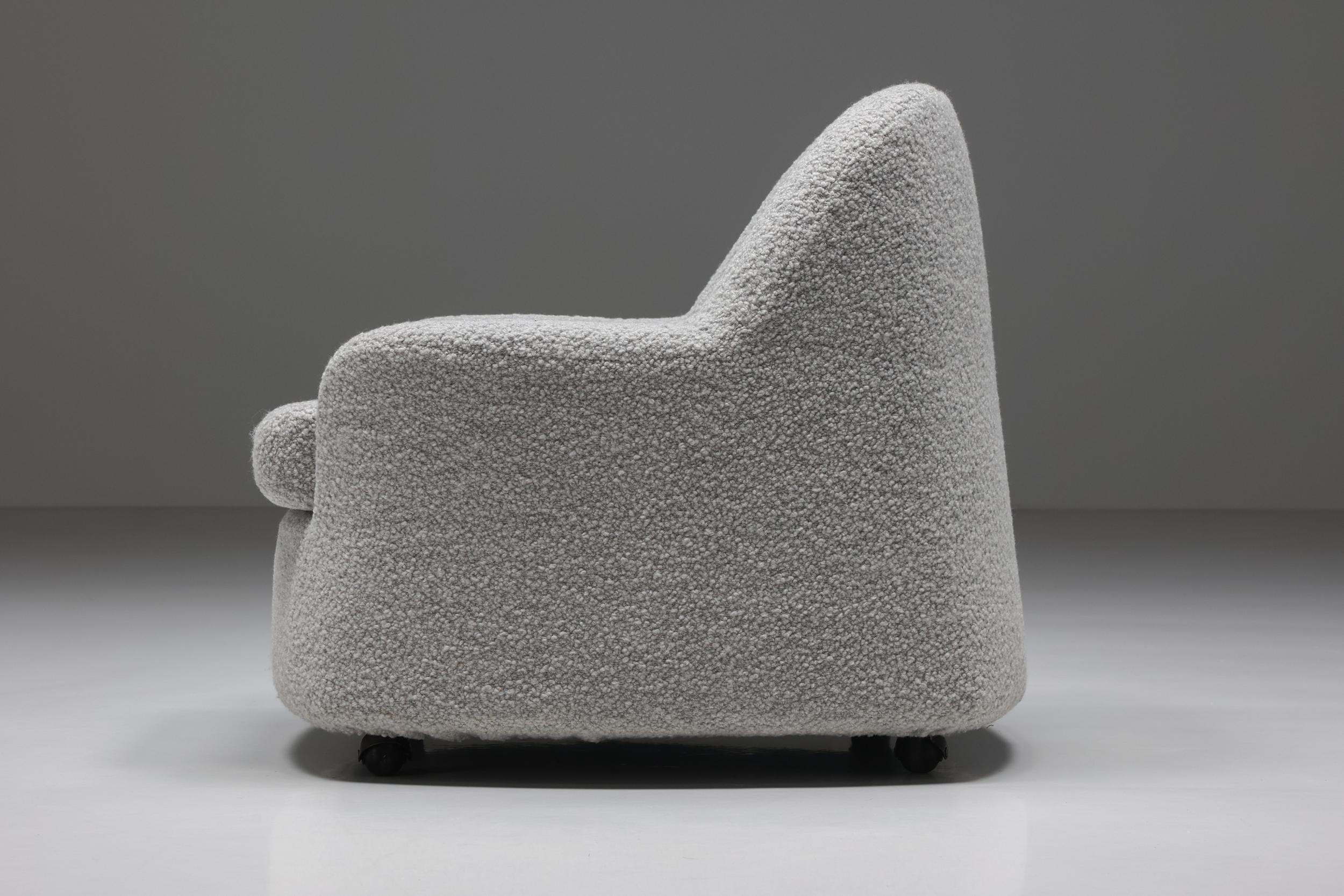 Italian Afra & Tobia Scarpa Lounge Chair in Grey Bouclé Wool, Italy, 1960s For Sale