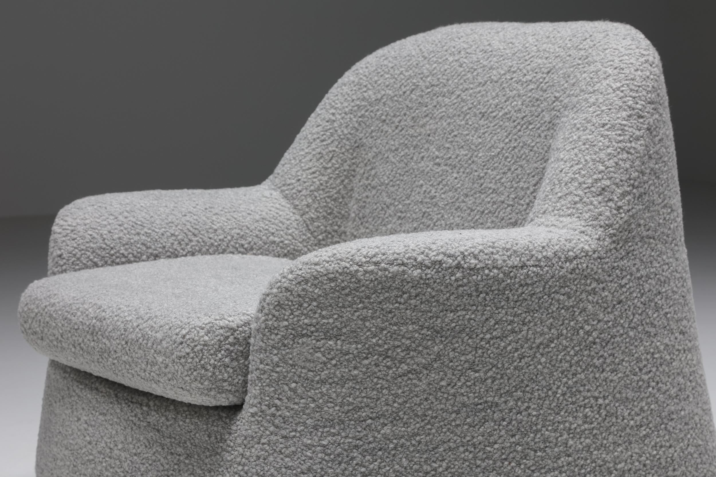 Afra & Tobia Scarpa Lounge Chair in Grey Bouclé Wool, Italy, 1960s In Excellent Condition For Sale In Antwerp, BE