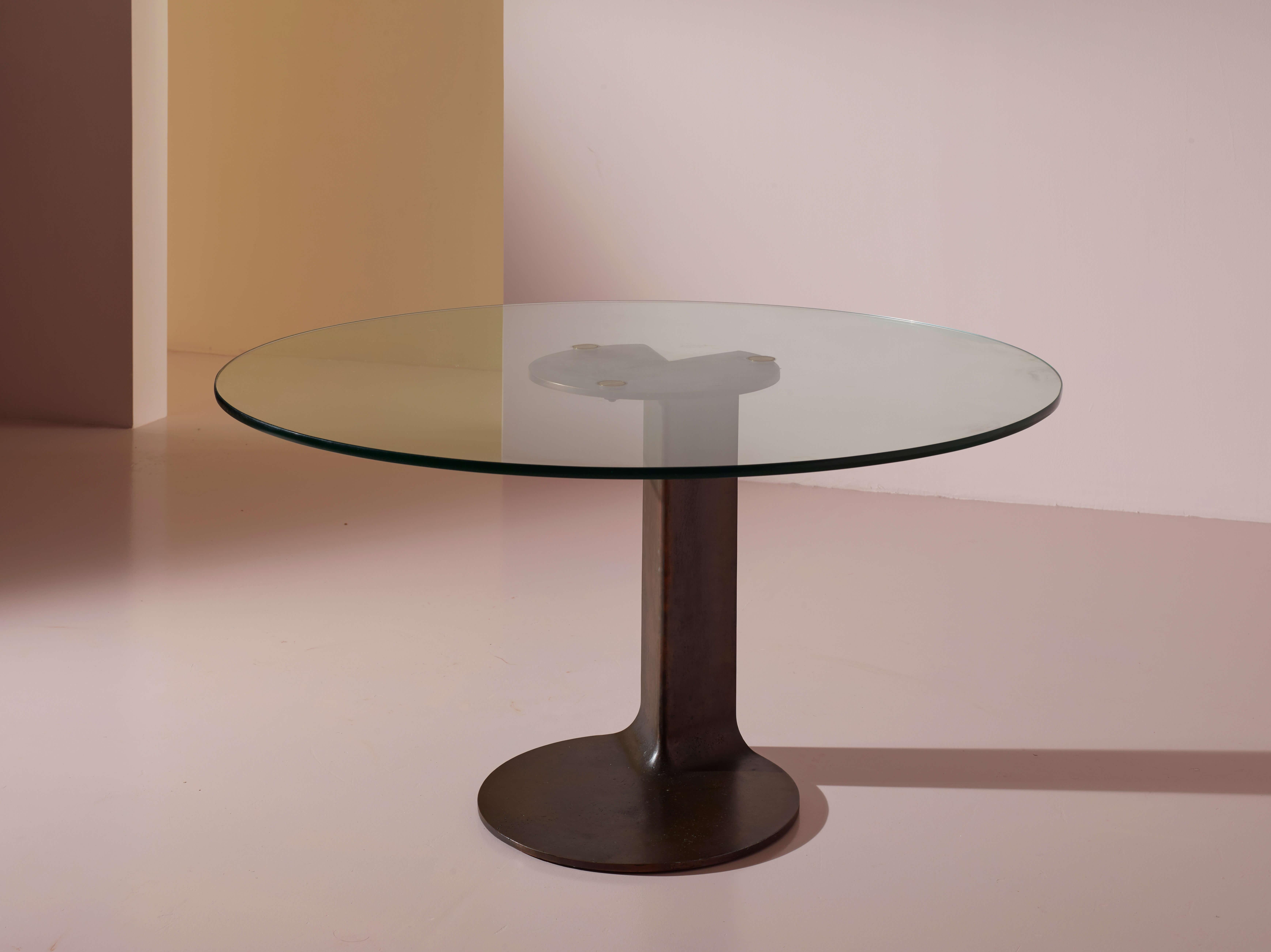 Runder Tisch aus Metall und Glas von Afra & Tobia Scarpa, Modell Tl59 von Poggi, Italien 1970er Jahre im Zustand „Gut“ in Chiavari, Liguria
