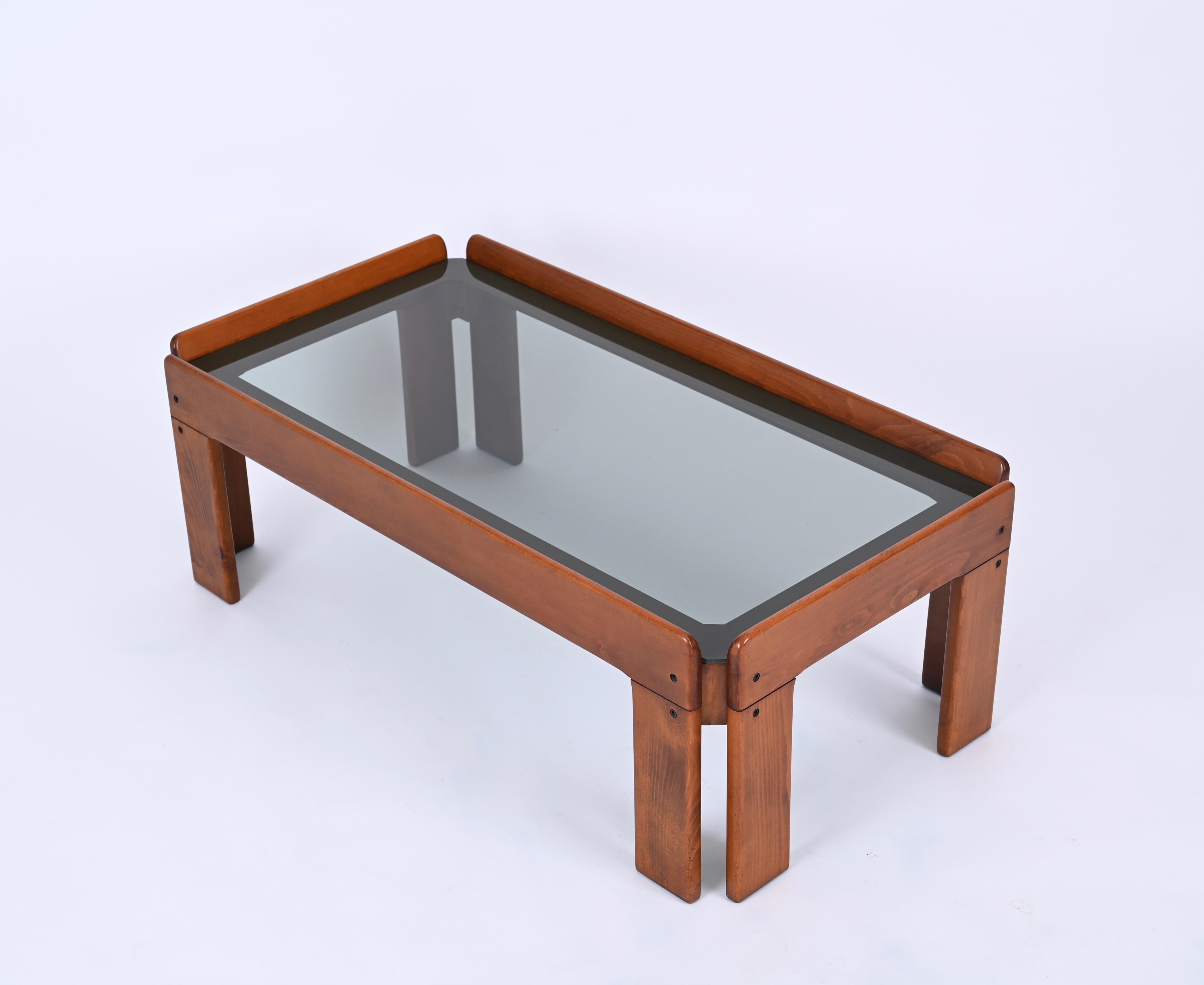 Afra & Tobia Scarpa Mid-Century Walnut Coffee Table for Cassina, Italy 1960s For Sale 6
