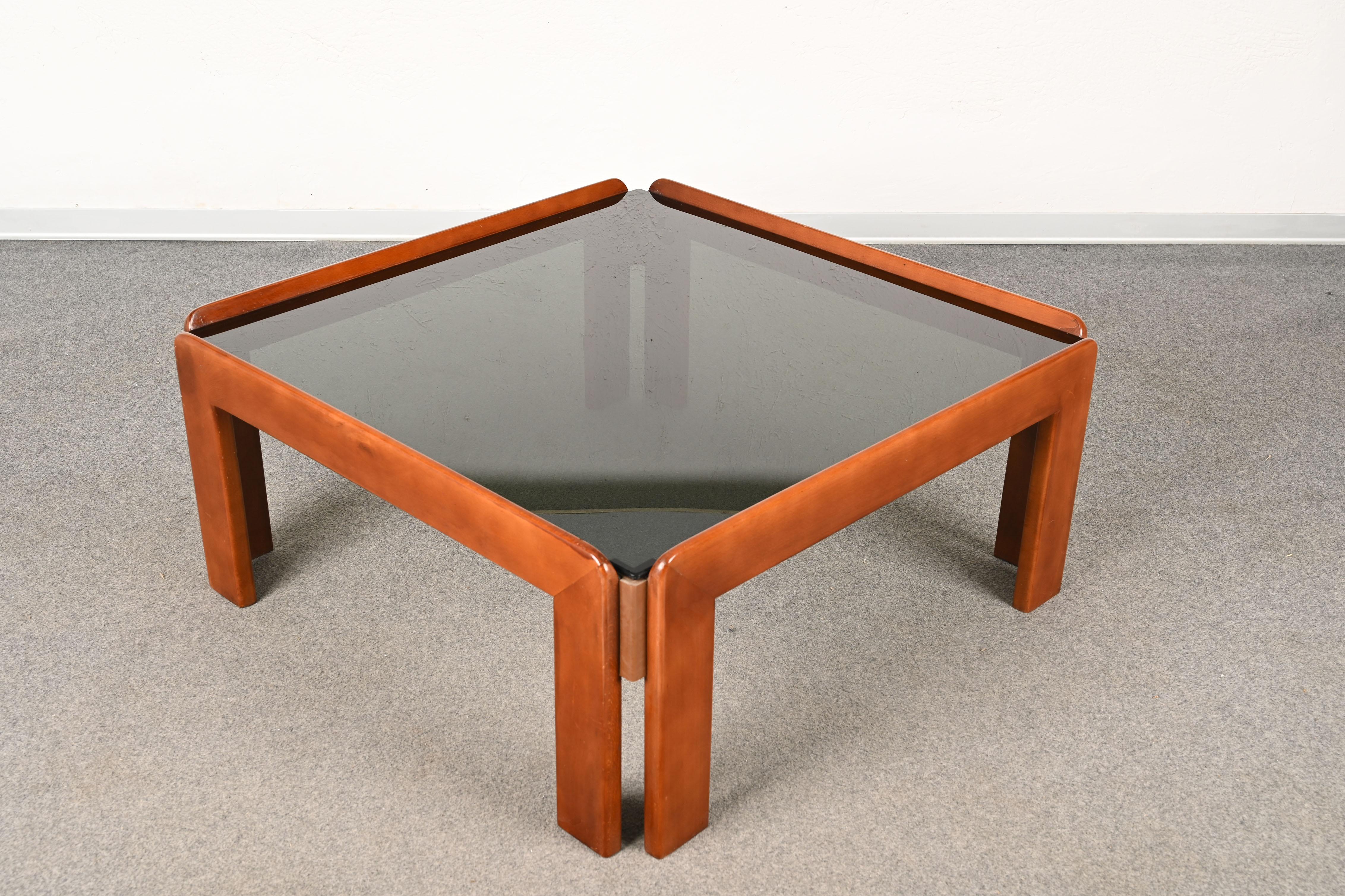 Afra & Tobia Scarpa Midcentury Wood Squared Italian Coffee Table, 1960s In Good Condition In Roma, IT