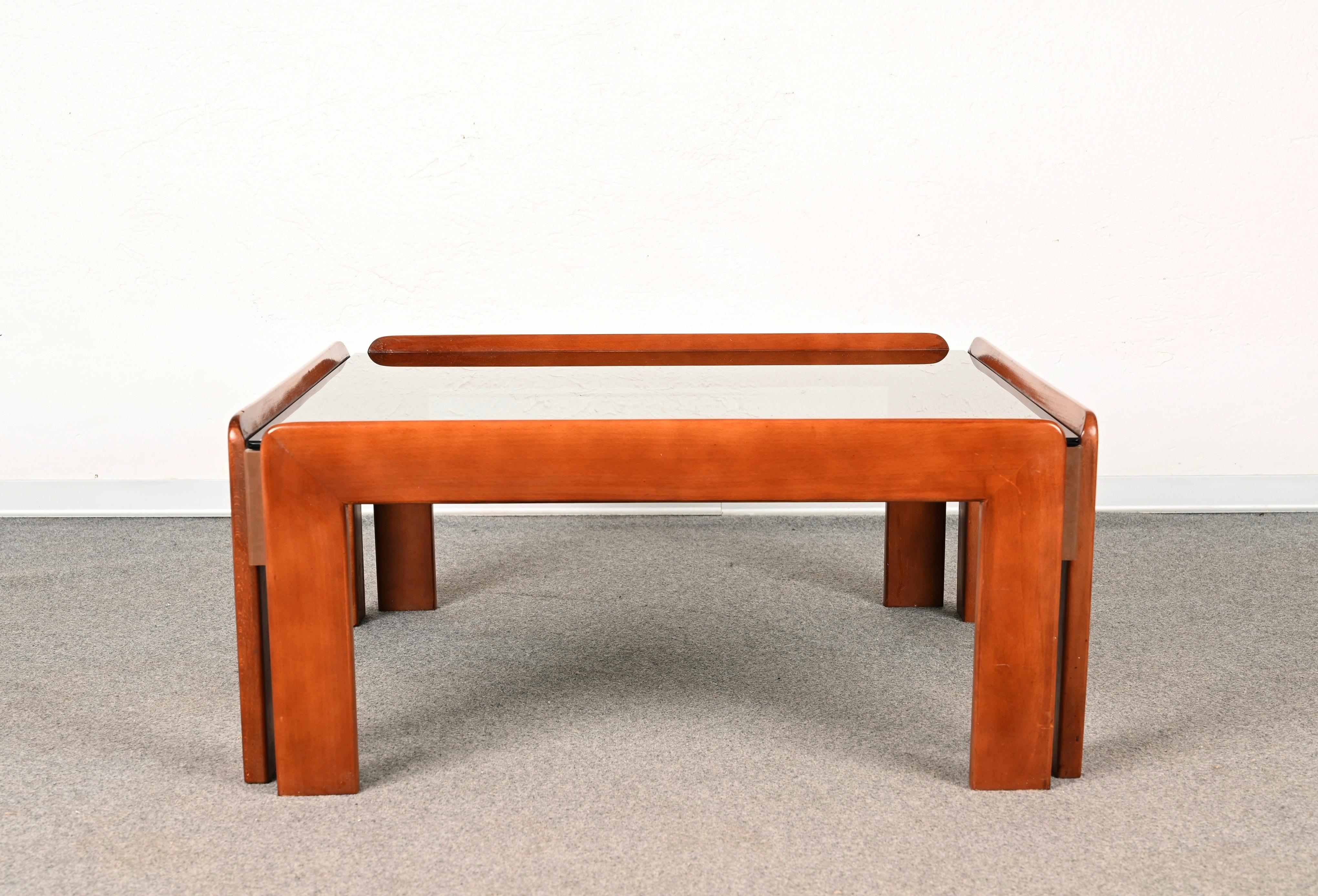 Afra & Tobia Scarpa Midcentury Wood Squared Italian Coffee Table, 1960s For Sale 1