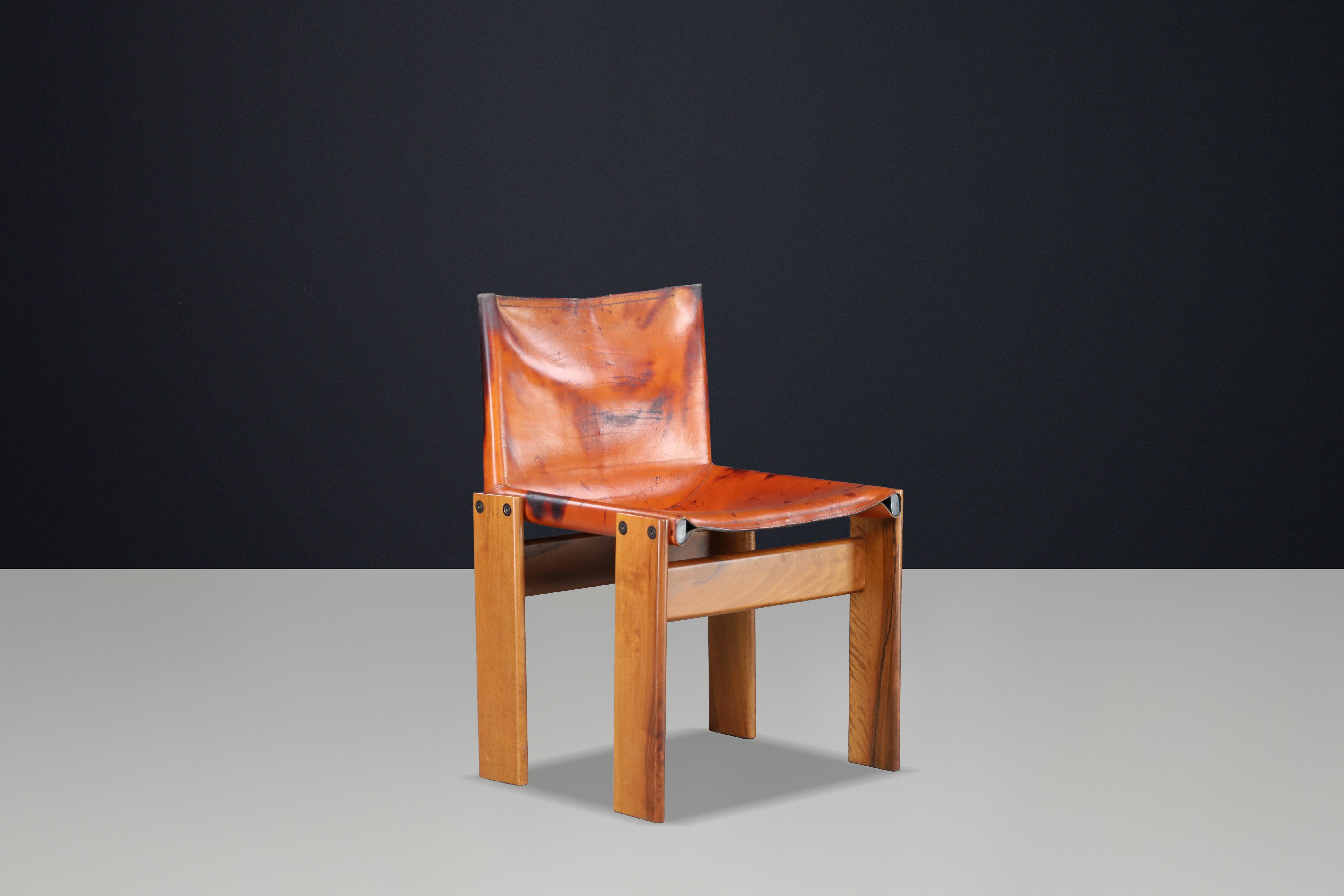 Afra & Tobia Scarpa ‘Monk’ Chairs in Patinated Leather & Walnut Frame, 1974 For Sale 5