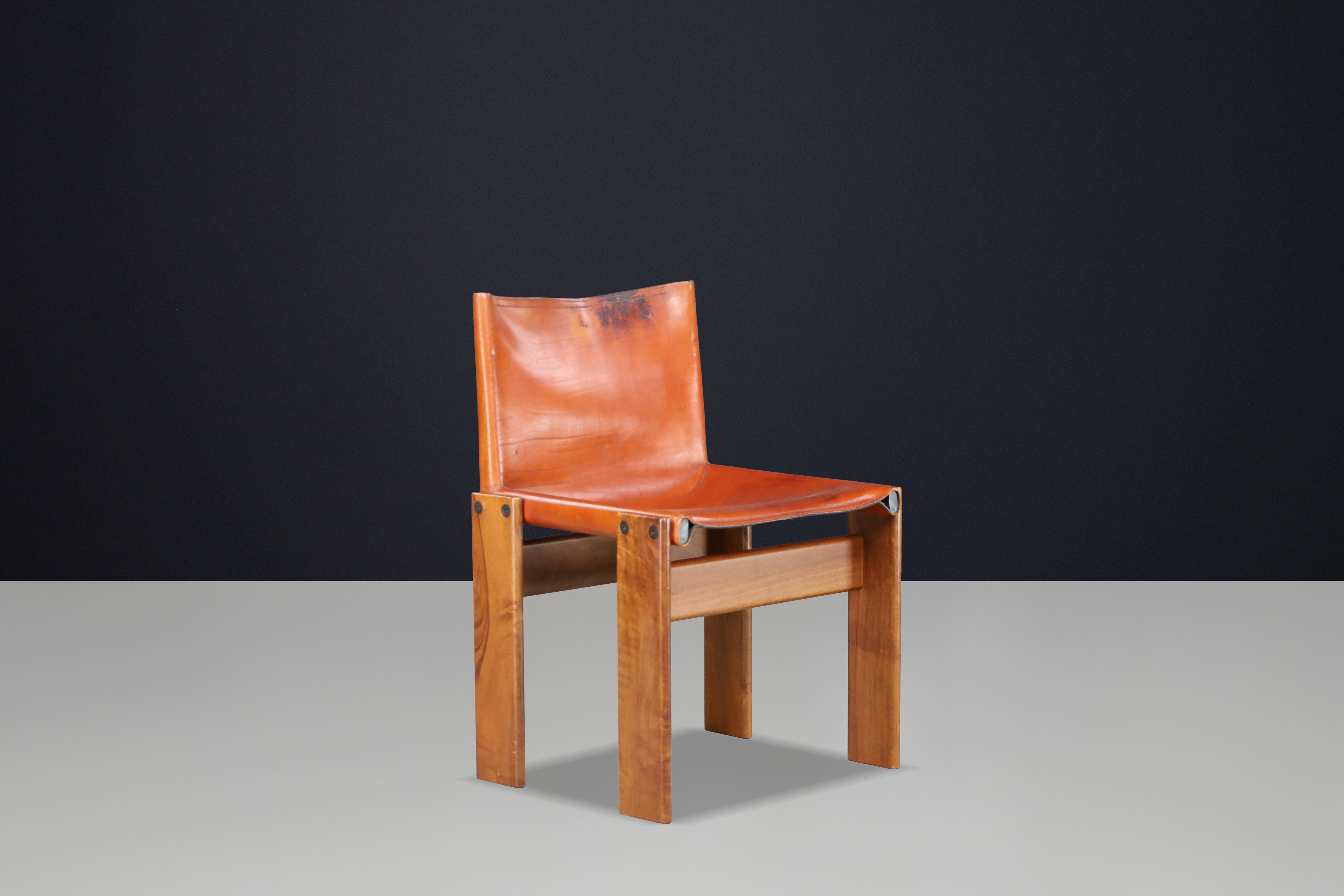 Afra & Tobia Scarpa ‘Monk’ Chairs in Patinated Leather & Walnut Frame, 1974 For Sale 6