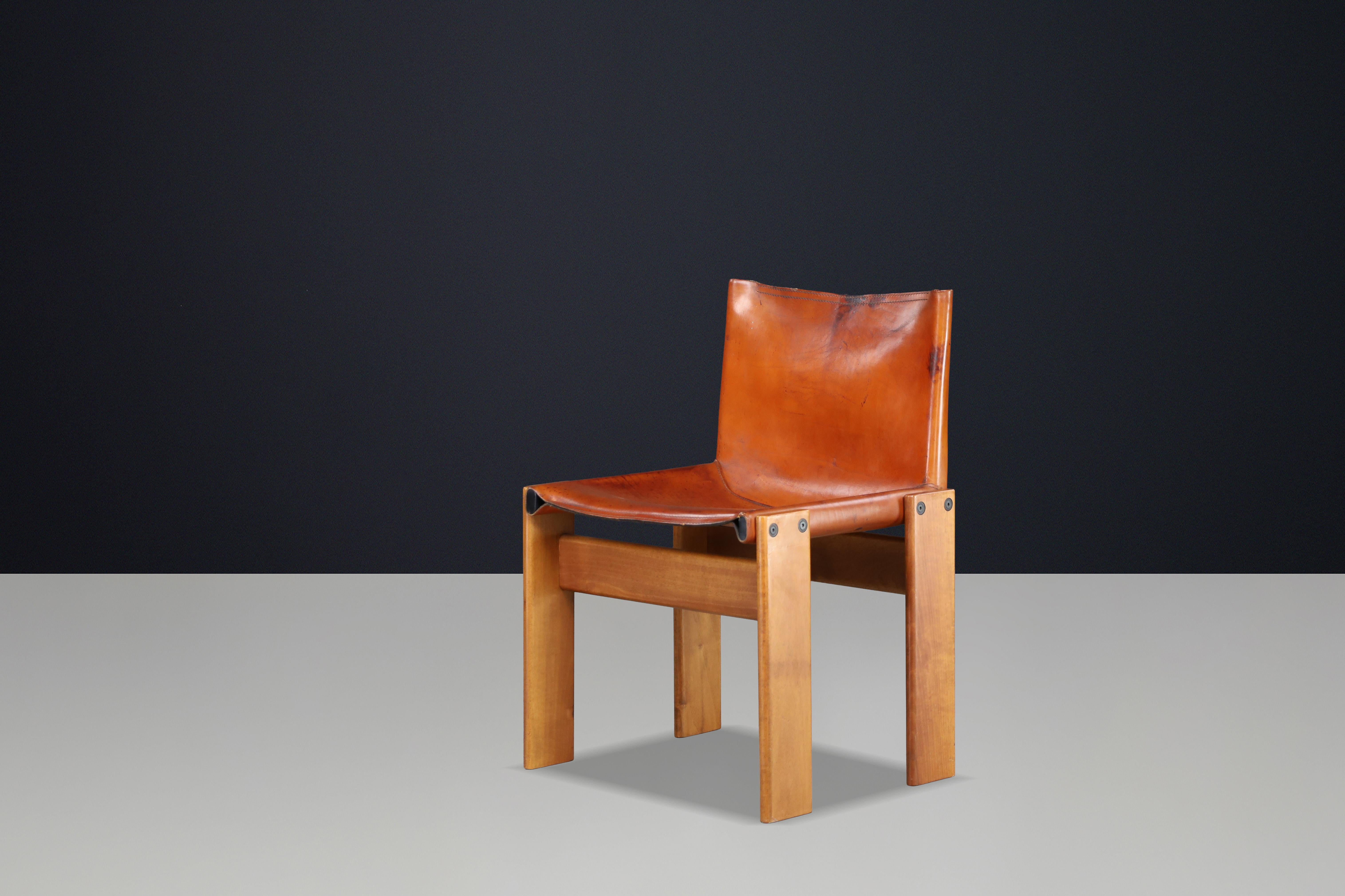 Afra & Tobia Scarpa ‘Monk’ Chairs in Patinated Leather & Walnut Frame, 1974 For Sale 9