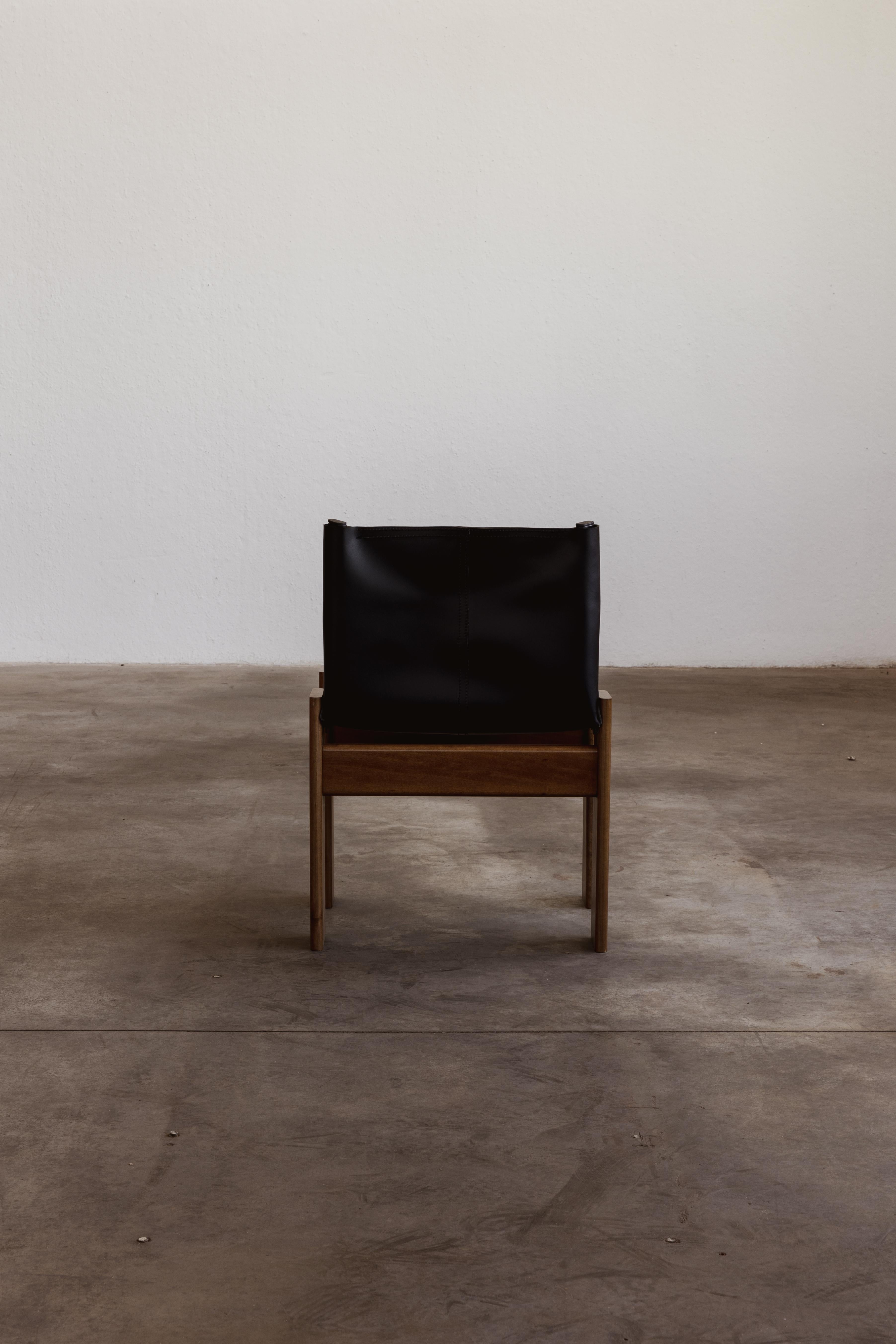Chaise de salle à manger 