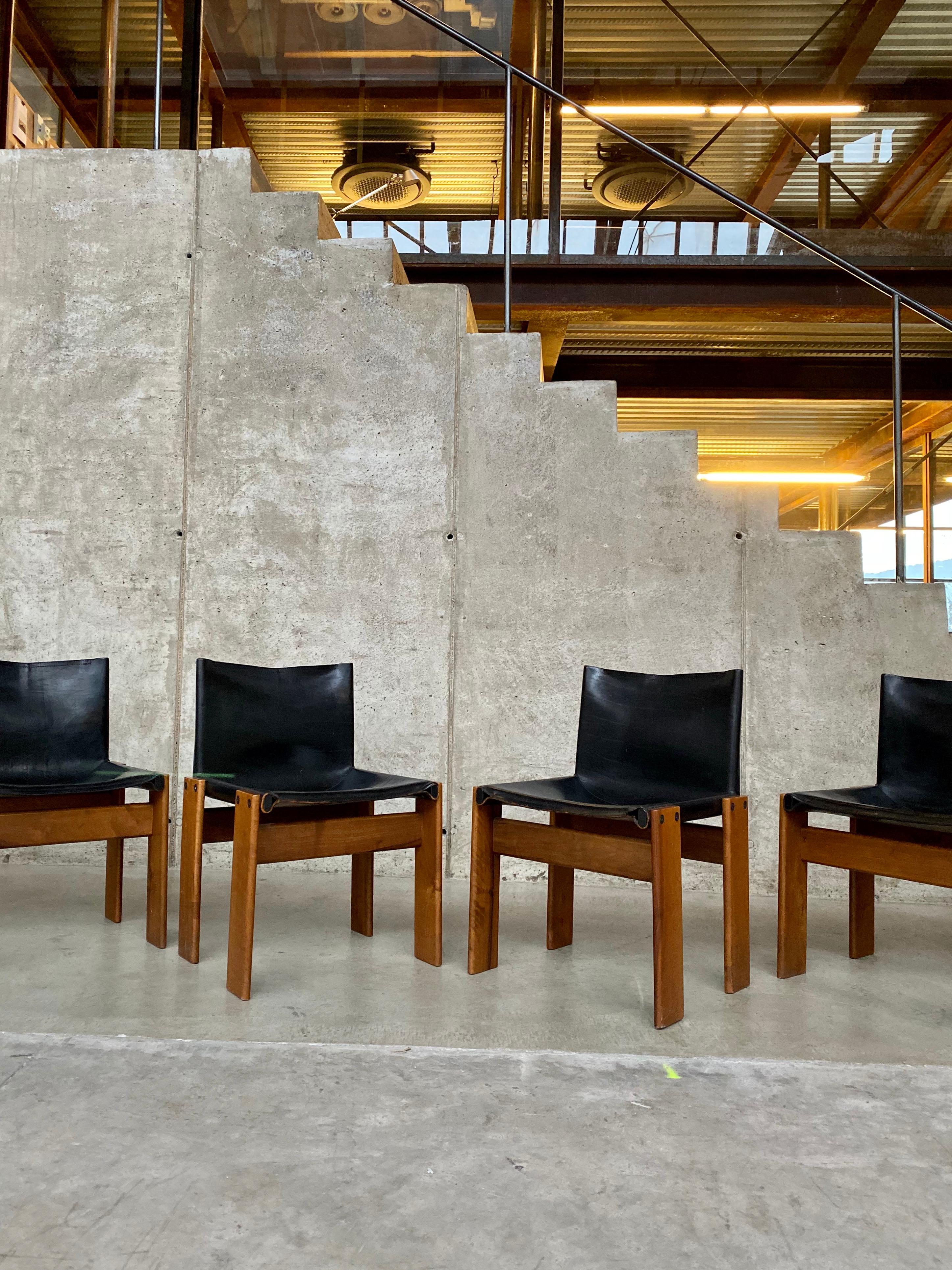 Afra & Tobia Scarpa “Monk” Dining Chairs for Molteni, 1973, Set of 6 In Good Condition In Lonigo, Veneto