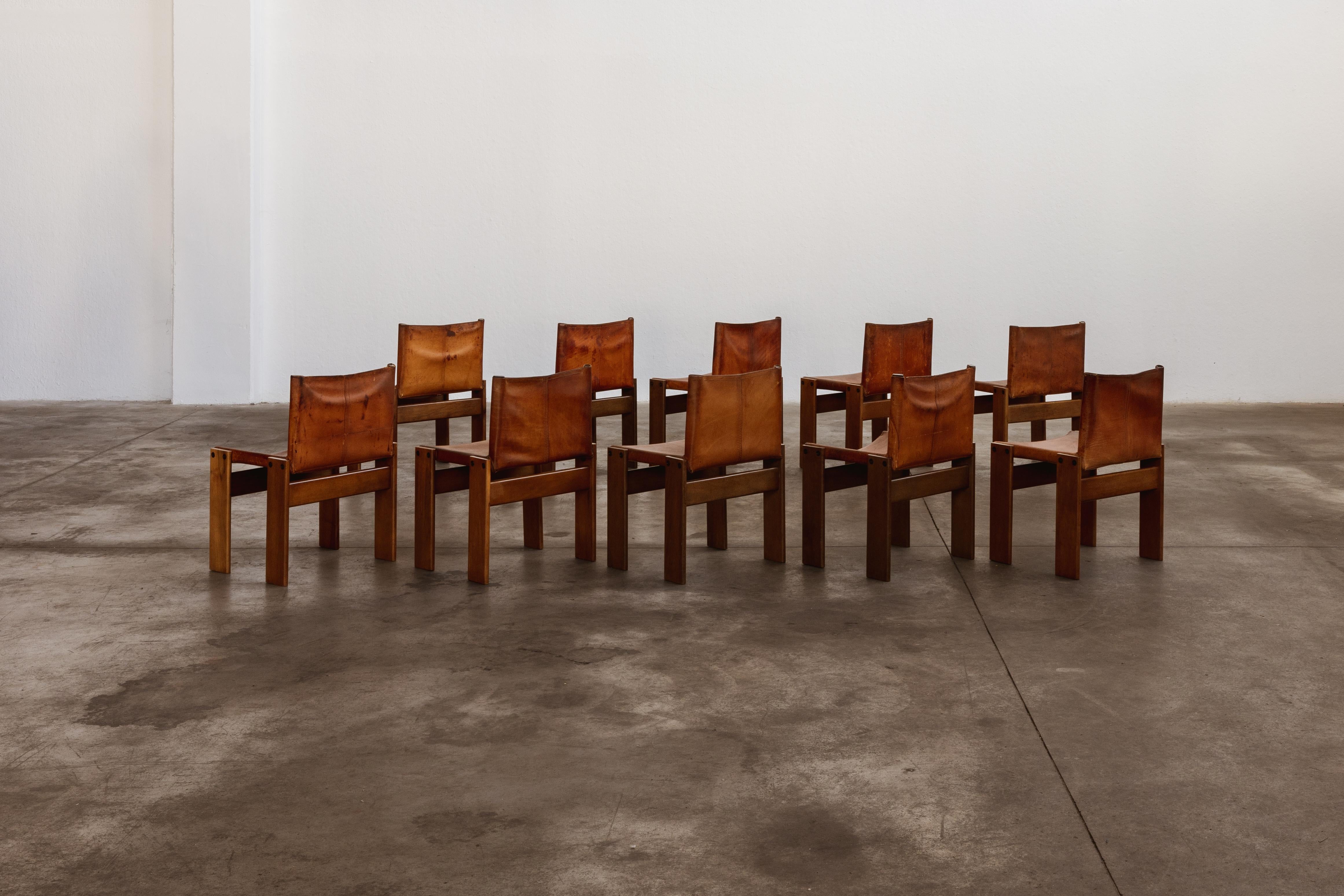 Afra & Tobia Scarpa „Monk“-Stühle für Molteni, Cognacfarbenes Leder, 1974, Set von 10 Stühlen im Angebot 2