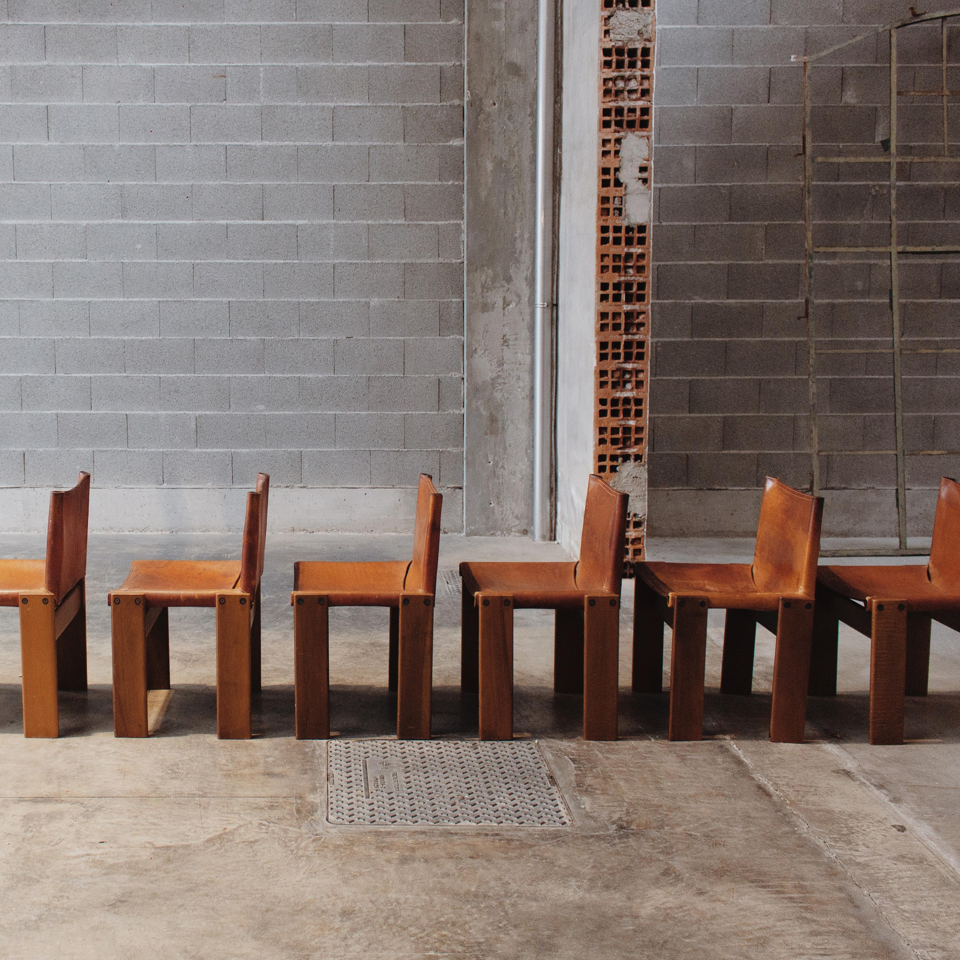 Chaises de salle à manger Monk de Afra & Tobia Scarpa pour Molteni, 1974, lot de 16 en vente 3