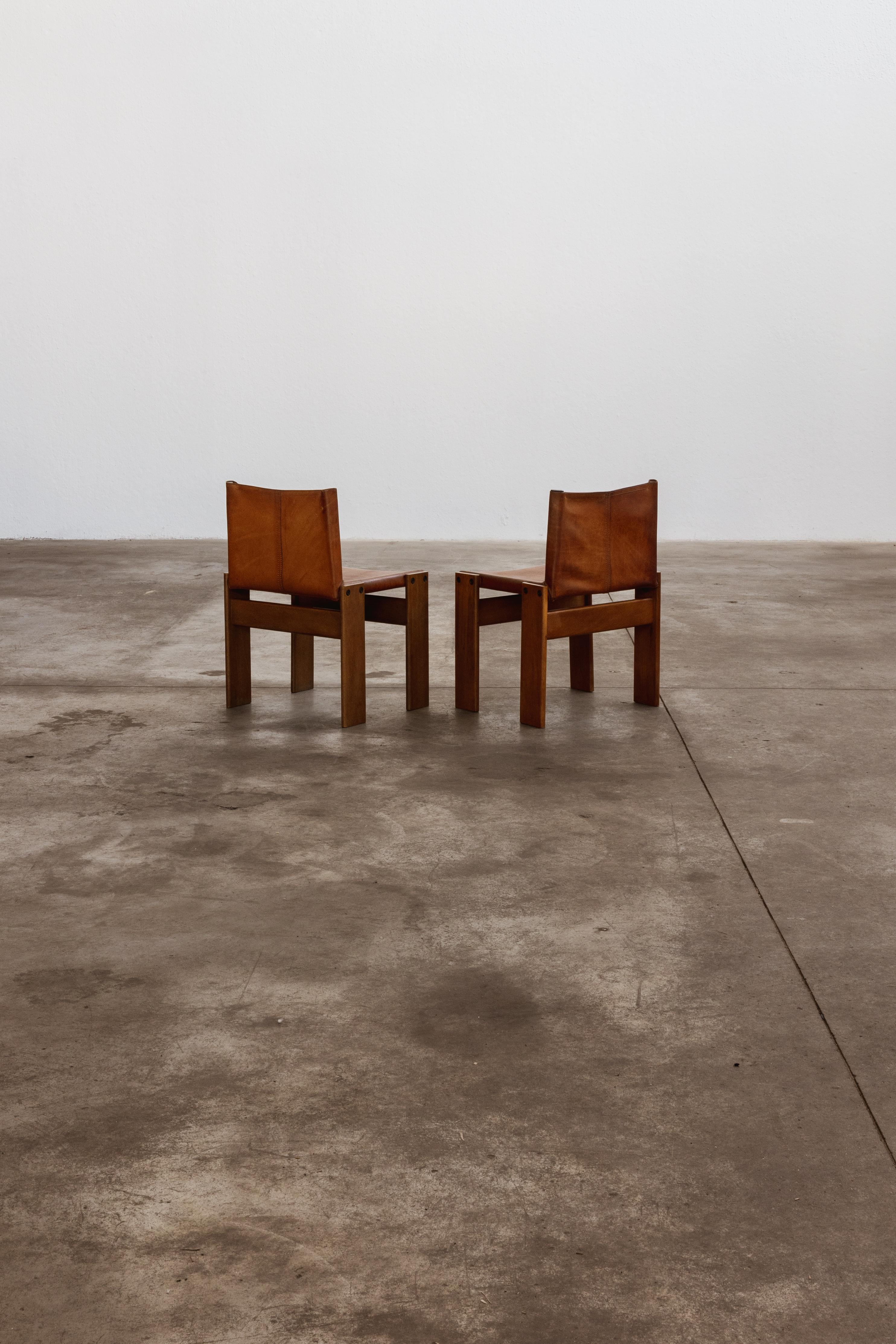 Afra & Tobia Scarpa „Monk“ Stühle für Molteni, Cognacfarbenes Leder, 1974, 2er-Set, Set im Angebot 1