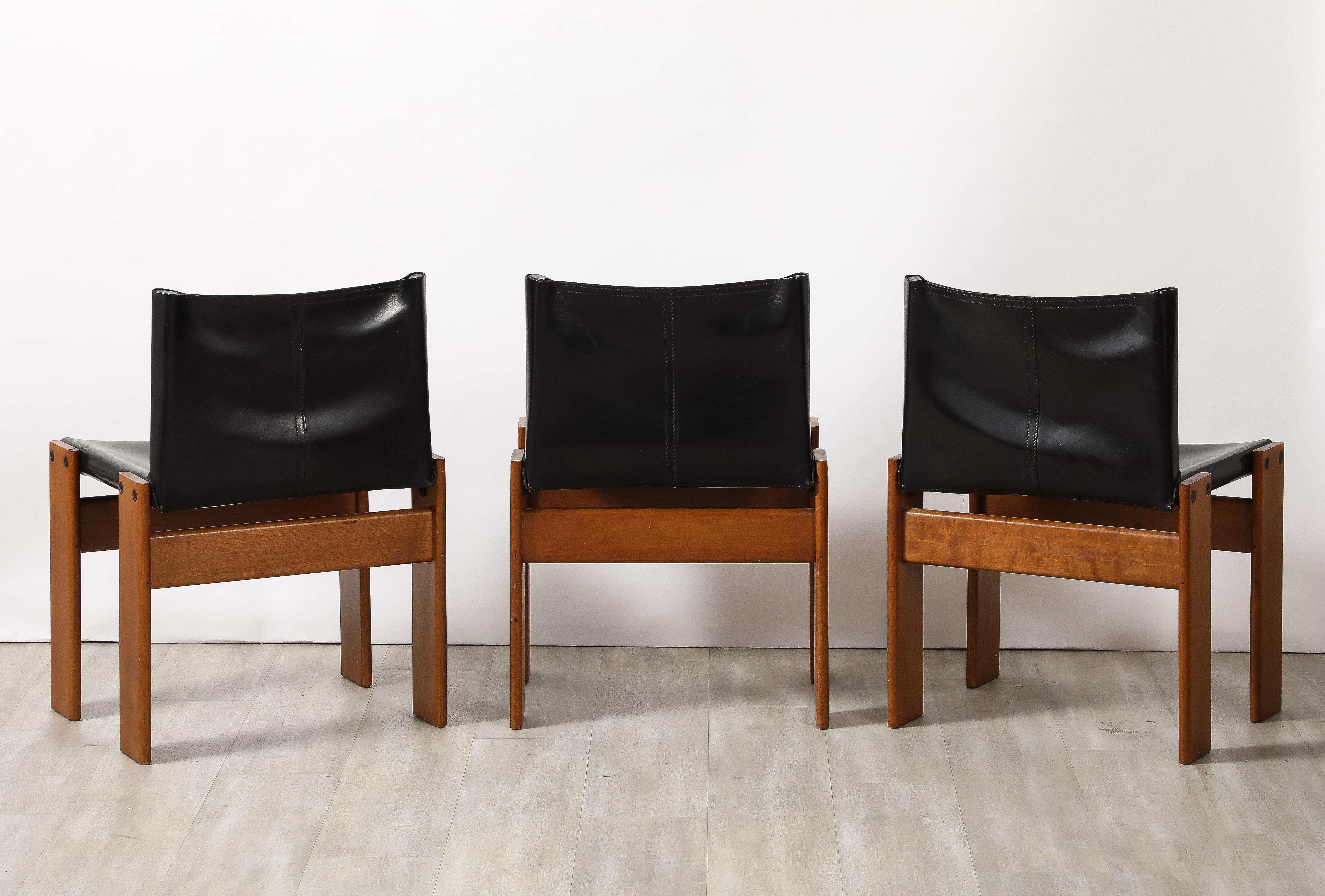 Set di sei sedie da pranzo di Afra & Tobia Scarpa 'Monk' per Molteni, 1974 in vendita 8