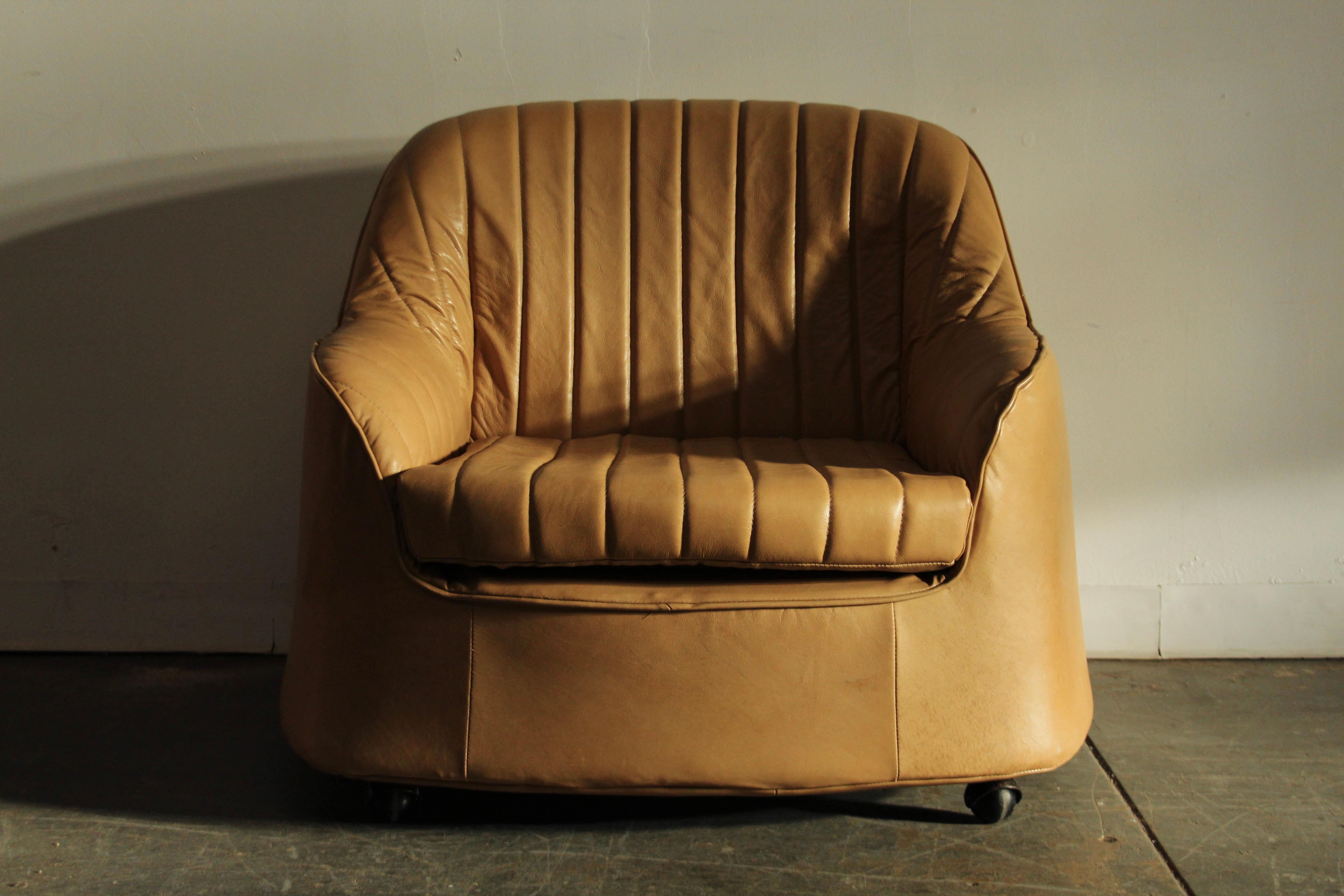 Mid-Century Modern Afra & Tobia Scarpa Natural Leather 