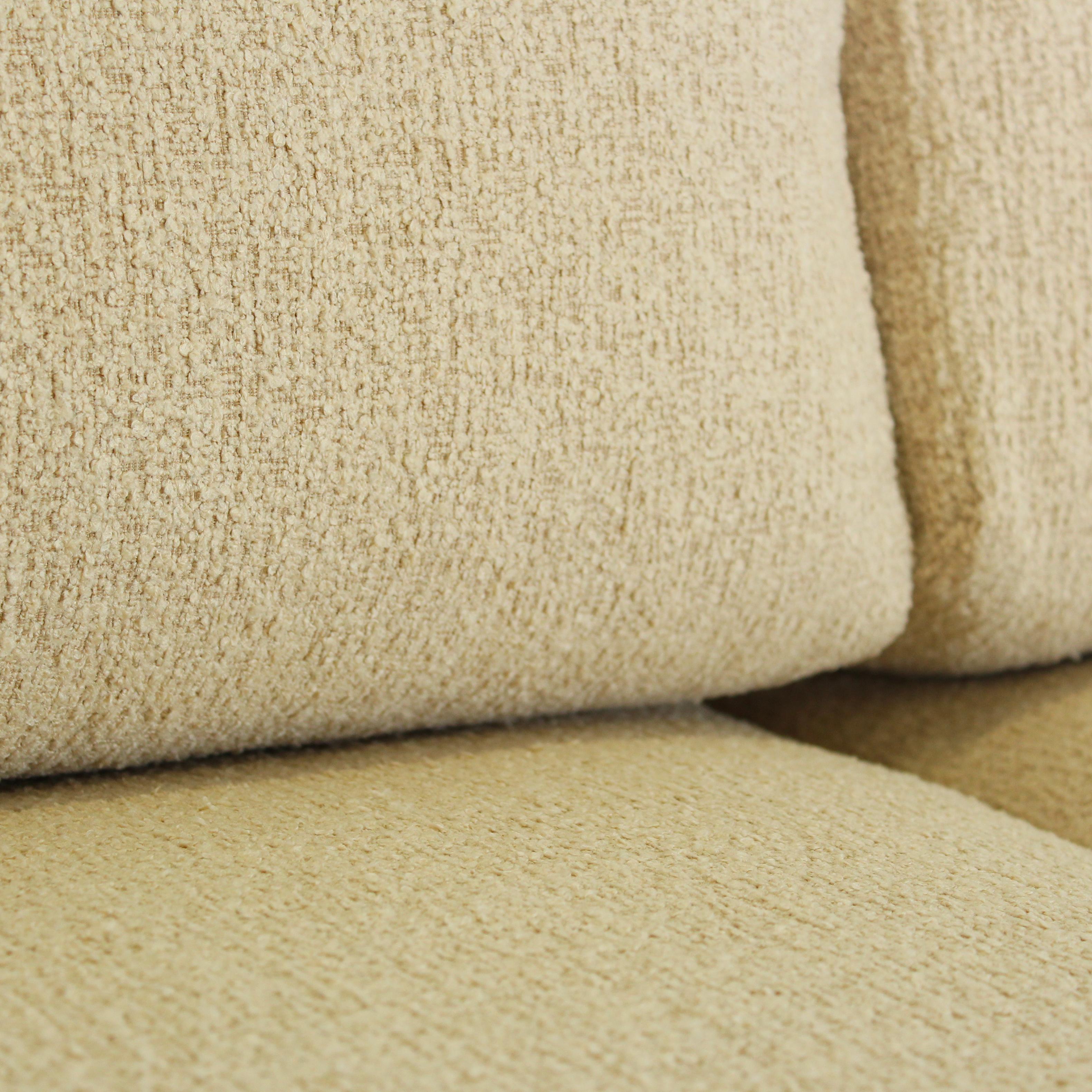Afra & Tobia Scarpa Off-White Boucle Bastiano Three Seater Sofa for Gavina, 1966 en vente 7