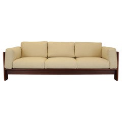 Afra & Tobia Scarpa Off-White Boucle Bastiano Dreisitzer-Sofa für Gavina, 1966