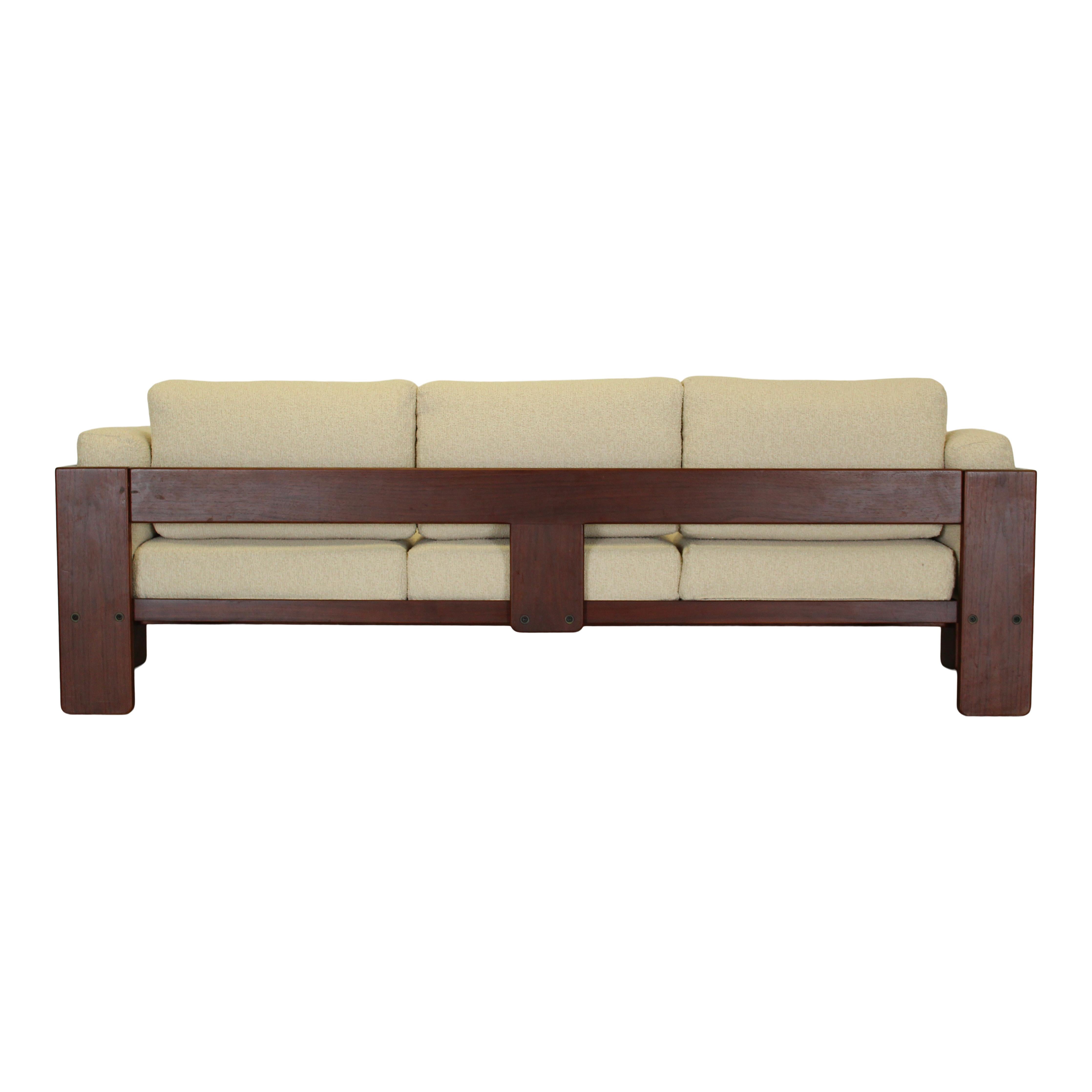 Afra & Tobia Scarpa Off-White Boucle Bastiano Three Seater Sofa for Gavina, 1966 en vente 1