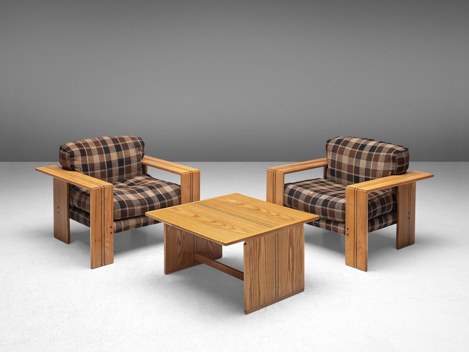 Afra & Tobia Scarpa Pair of 'Artona' Lounge Chairs in Elm and Checkered Fabric  1