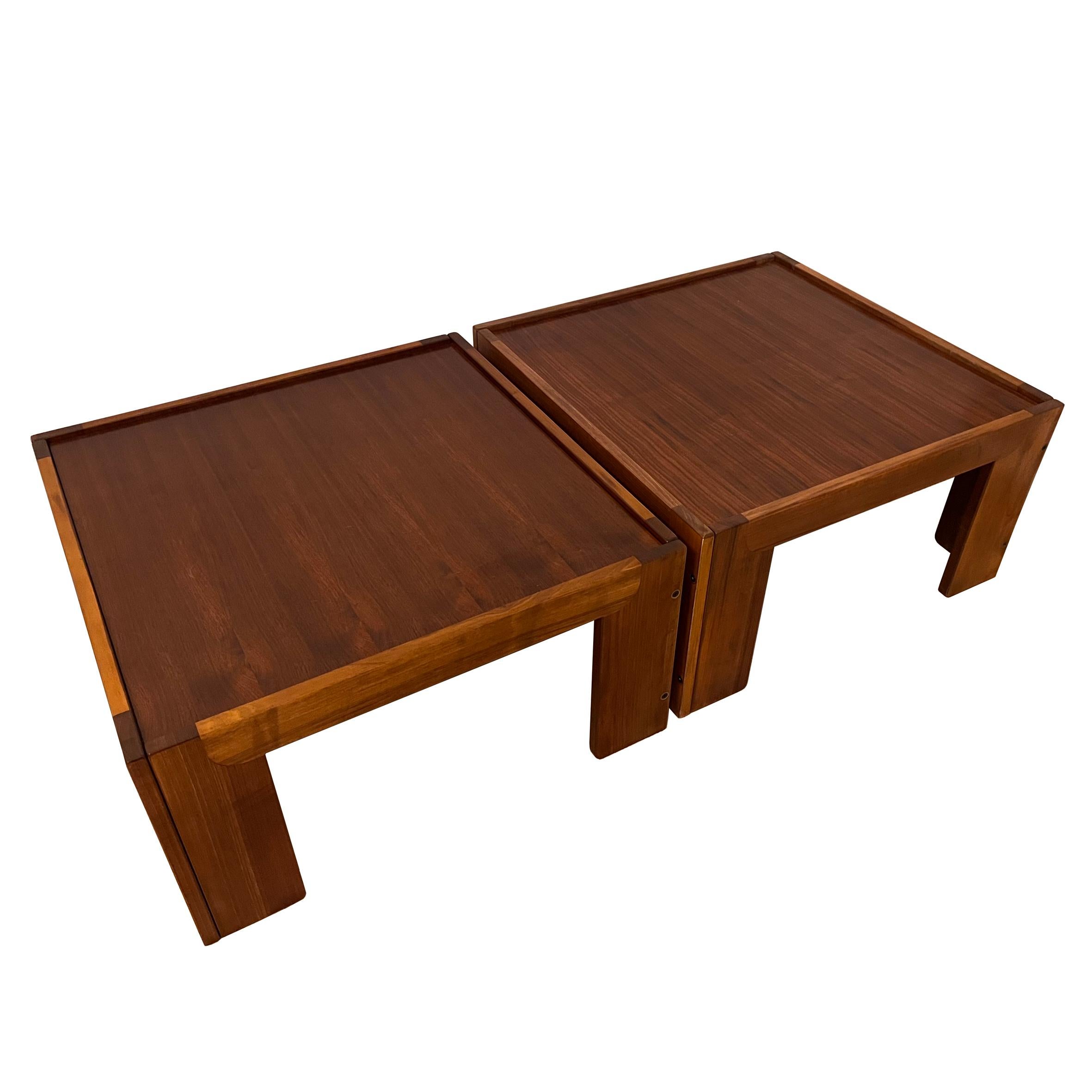 Afra & Tobia Scarpa, Paar niedrige Tische, Modell 771, Cassina, 1960er Jahre (Italienisch) im Angebot