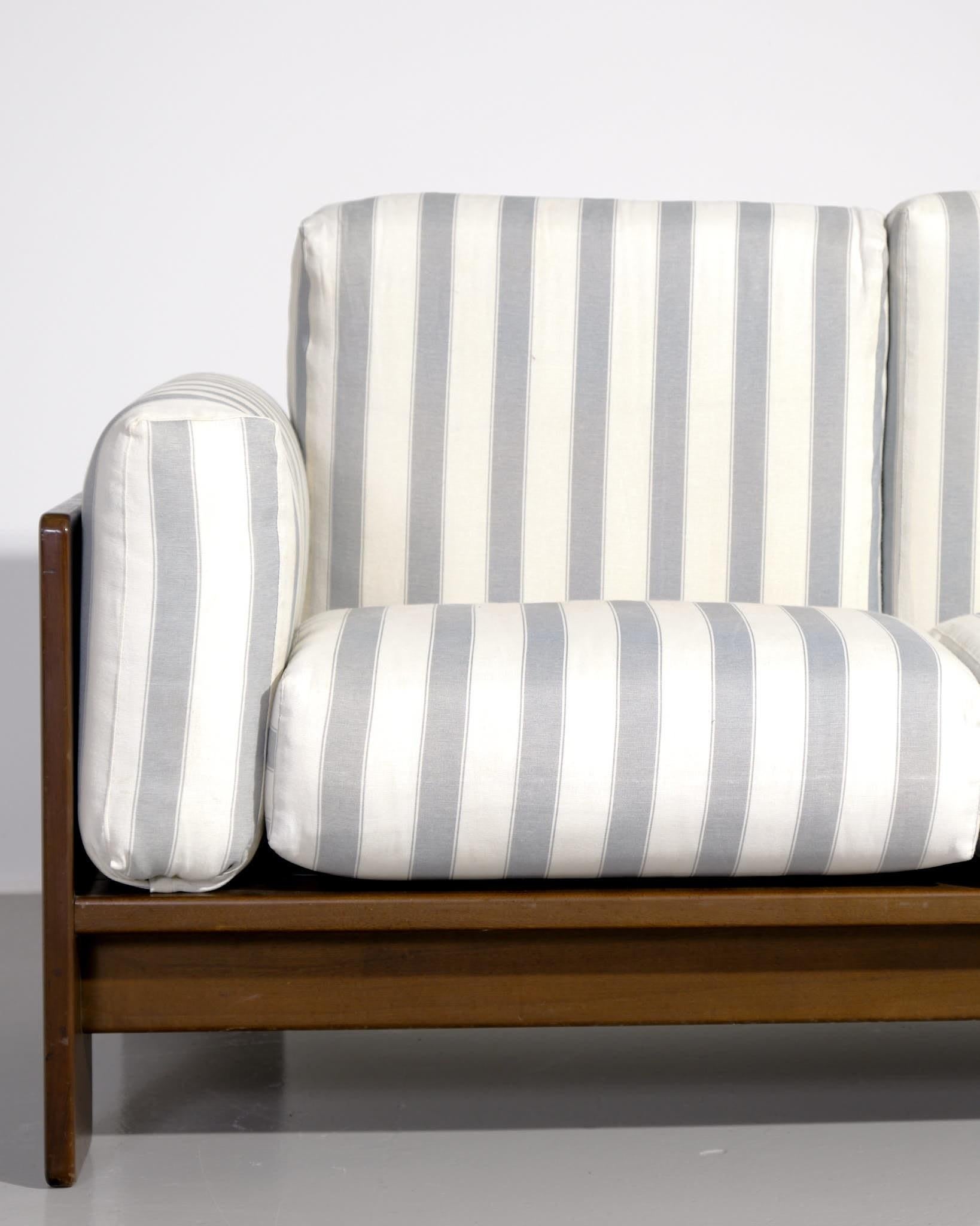 Fabric Afra & Tobia Scarpa, Pair of 'model Bastian' sofas For Sale