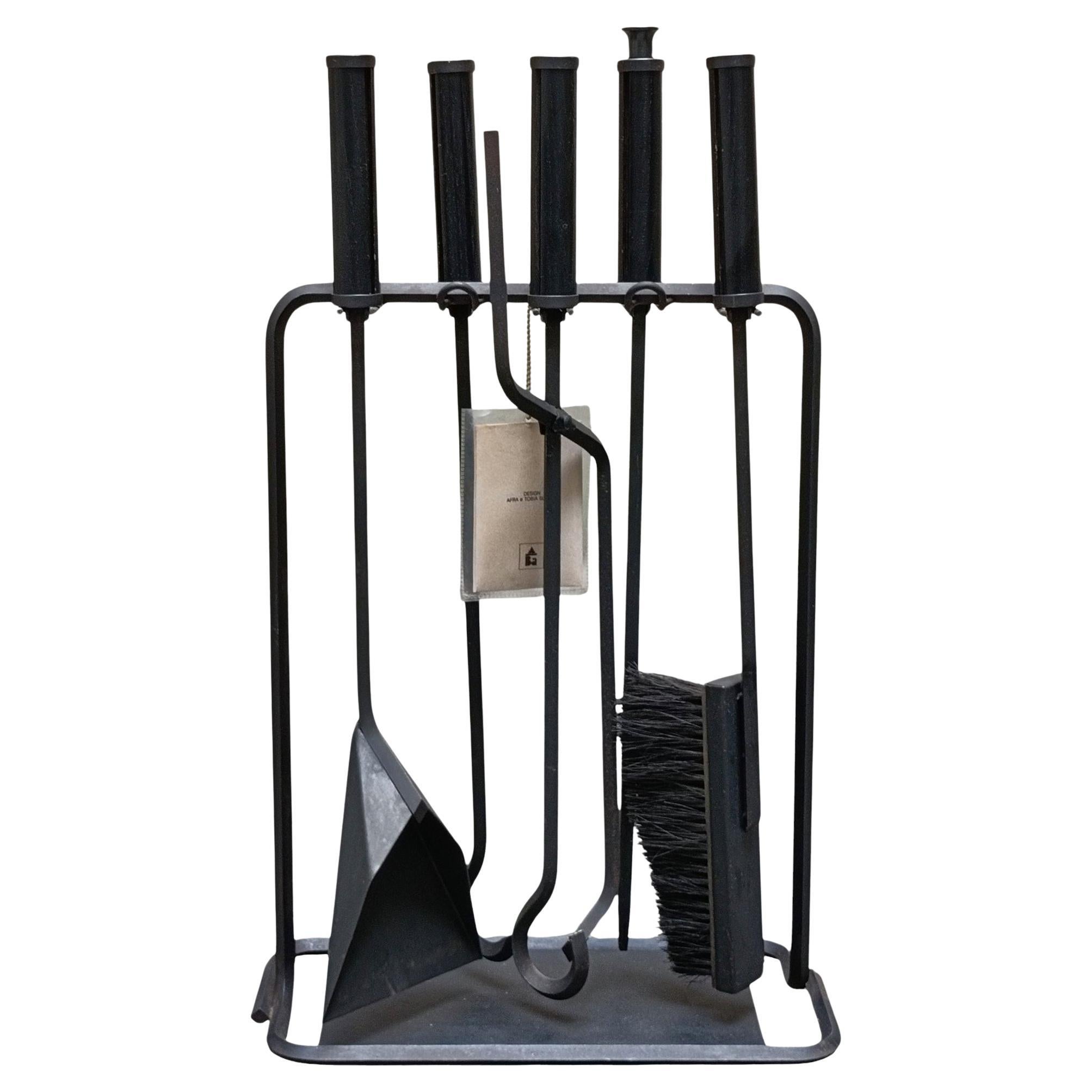 Afra 
Tobia Scarpa per Dimensione Fuoco Set da Camino, Italia 1970s For Sale