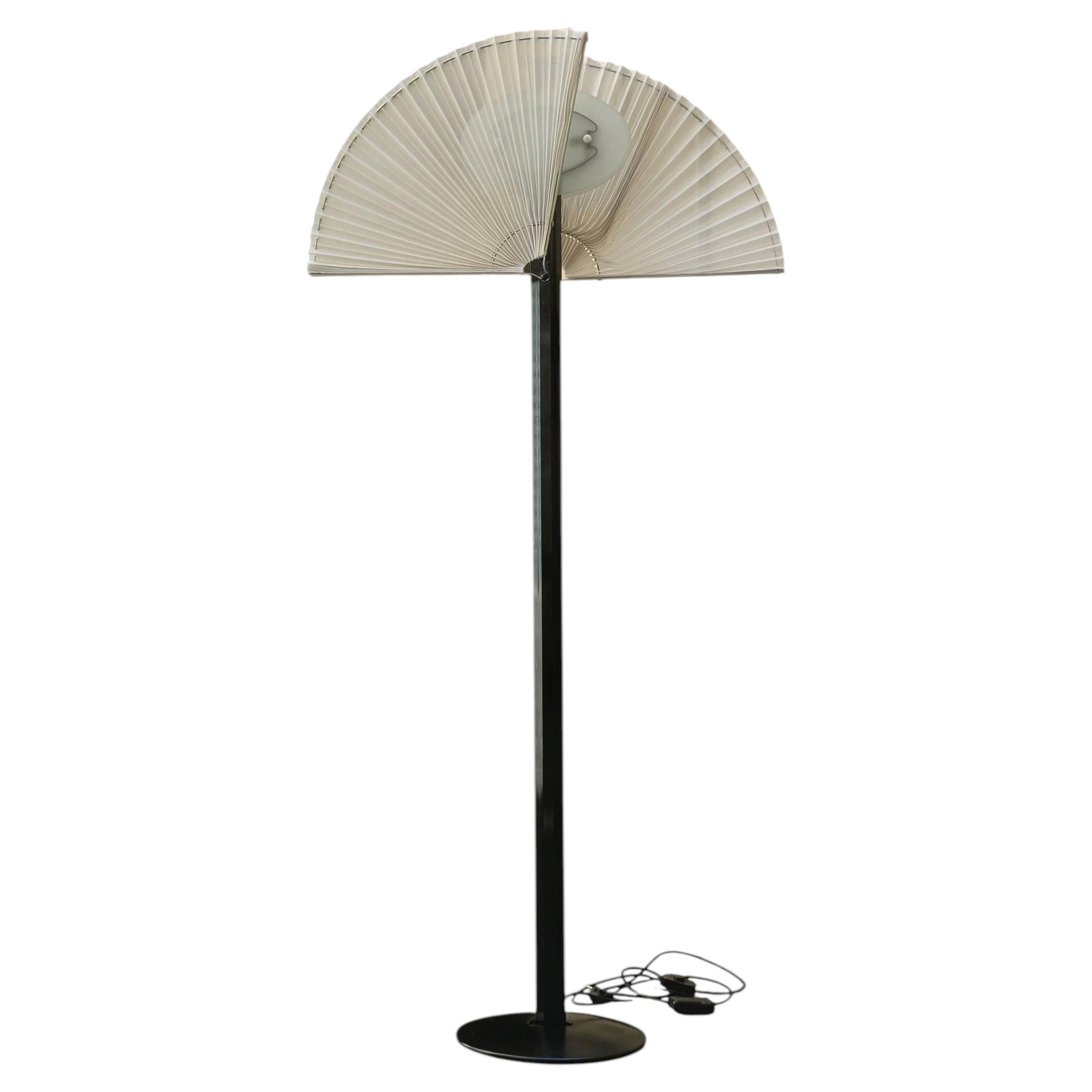 Afra & Tobia Scarpa per Flos lampada da Terra "Butterfly", Italia 1980s
