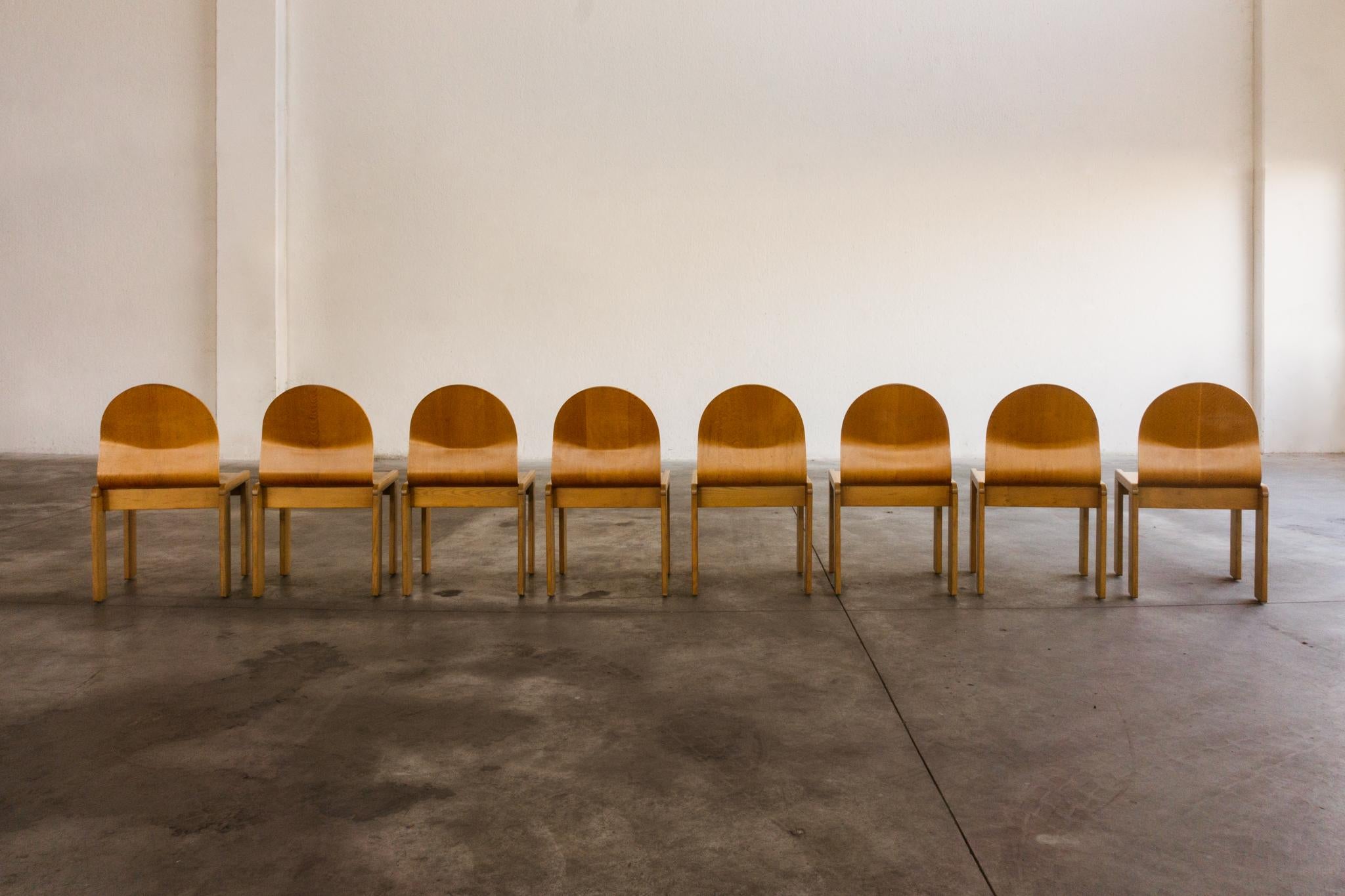 Chaises de salle à manger en contreplaqué Afra & Tobia Scarpa pour Gavina, 1973, lot de 8 en vente 7