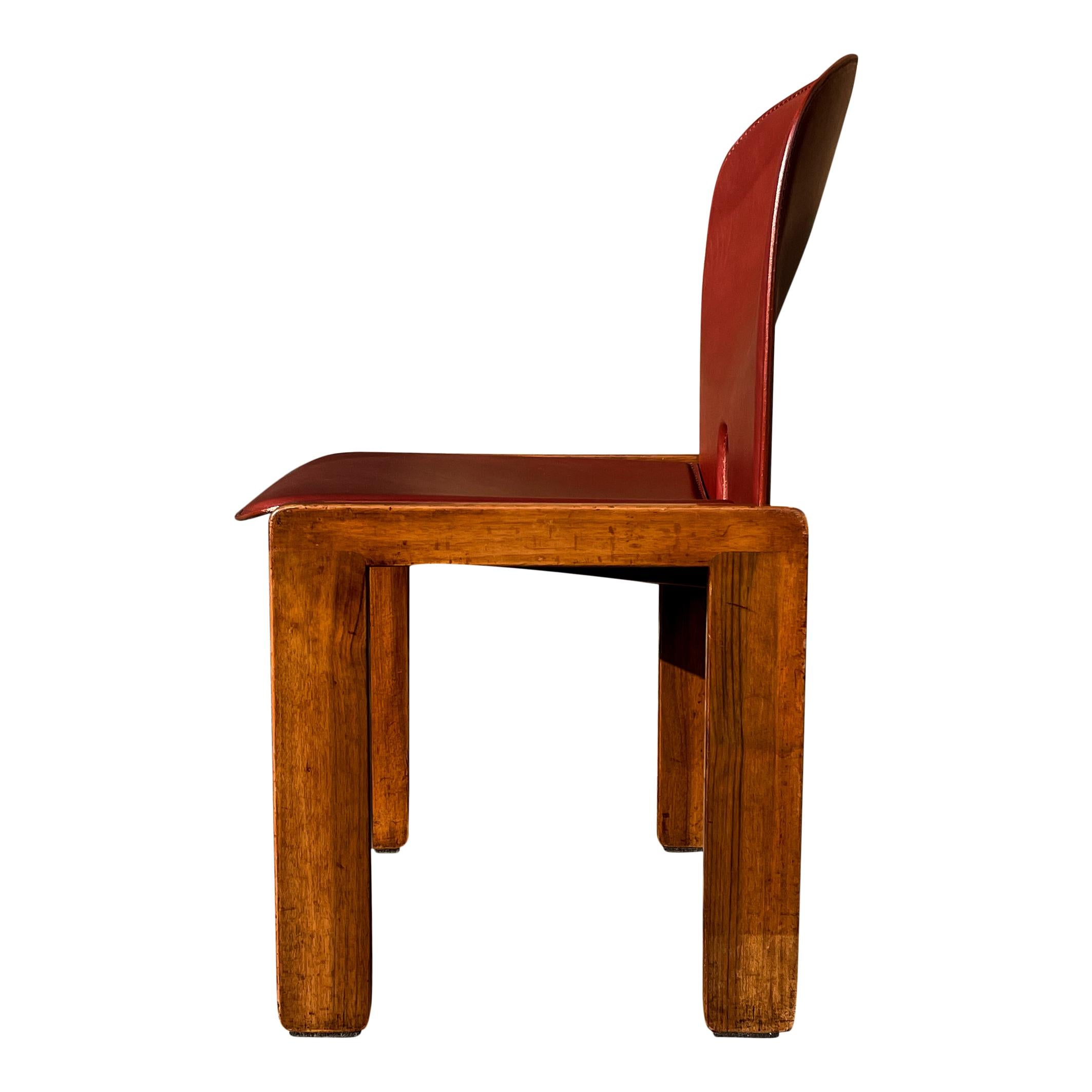 Afra & Tobia Scarpa Red Leather 121 Dining Chair for Cassina, 1967, Set of 10 For Sale 3