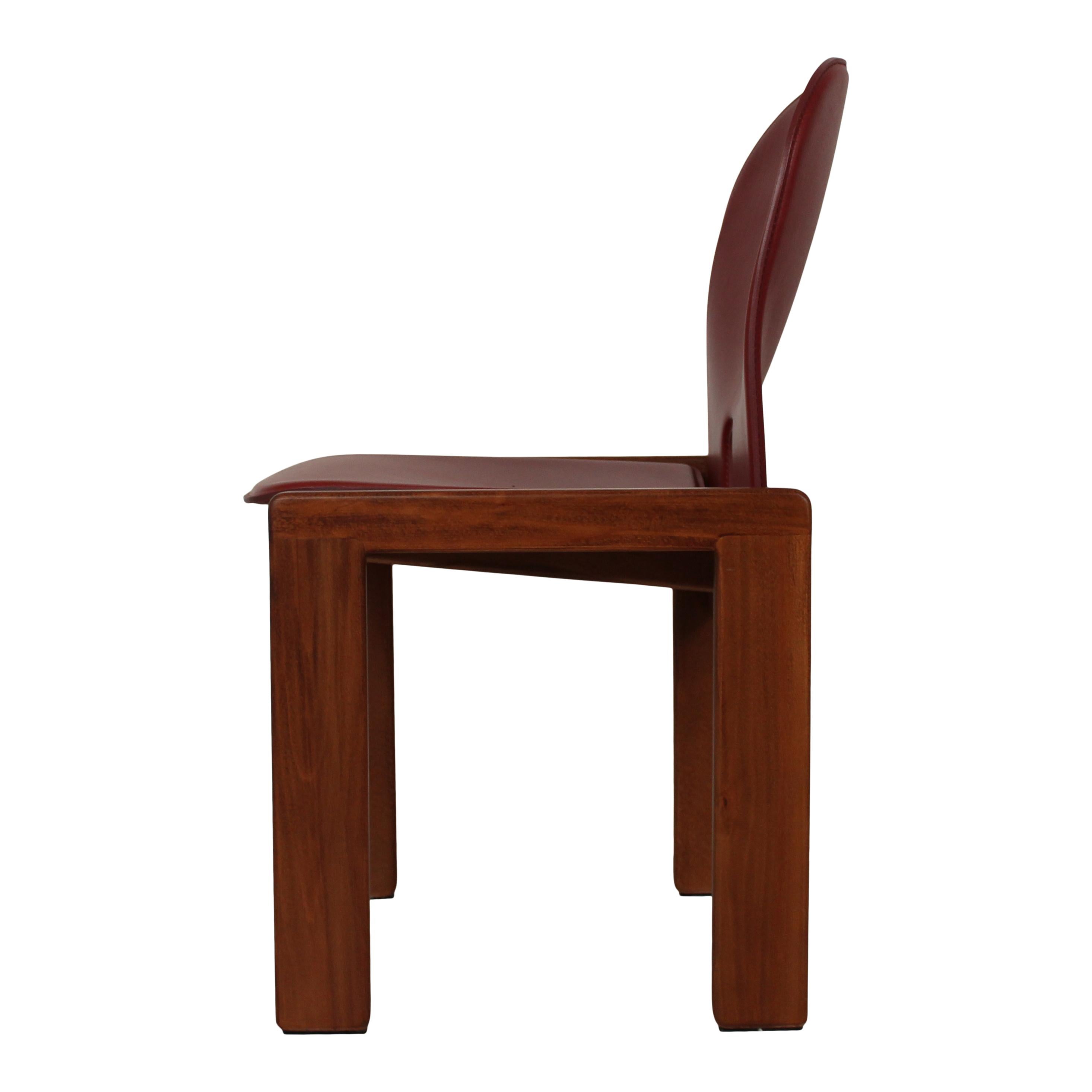 Afra & Tobia Scarpa Red Leather 121 Dining Chair for Cassina, 1967, Set of 8 in vendita 7