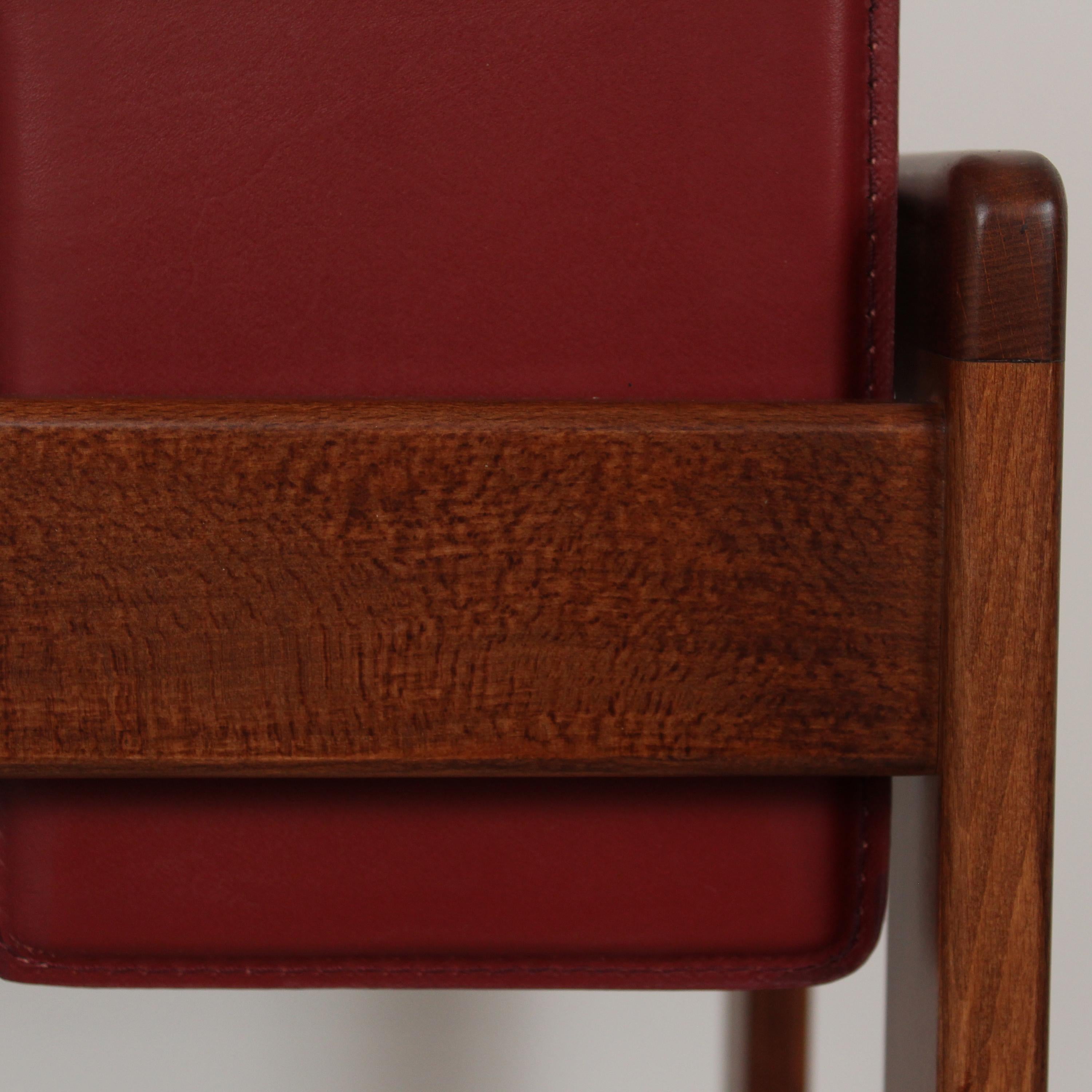 Afra & Tobia Scarpa Red Leather 121 Dining Chair for Cassina, 1967, Set of 8 in vendita 13
