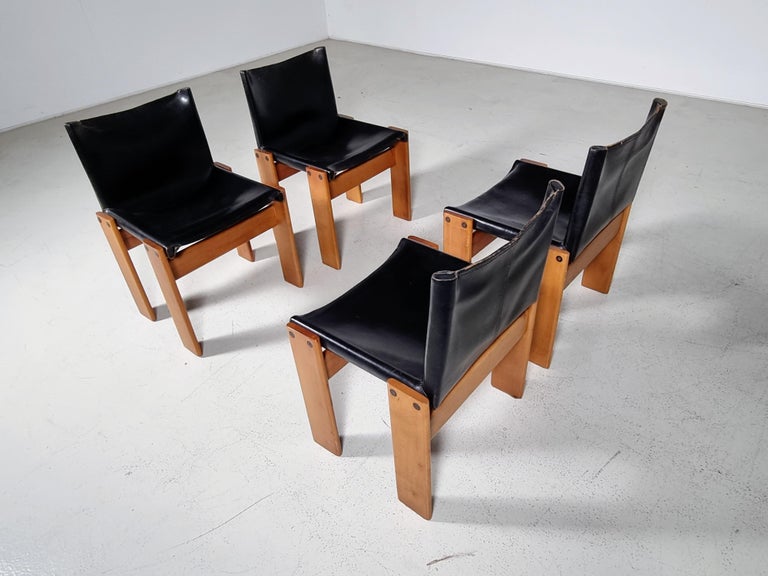 European Afra & Tobia Scarpa Set of 4 'Monk' Dining Chairs in Black Leather, 1970s