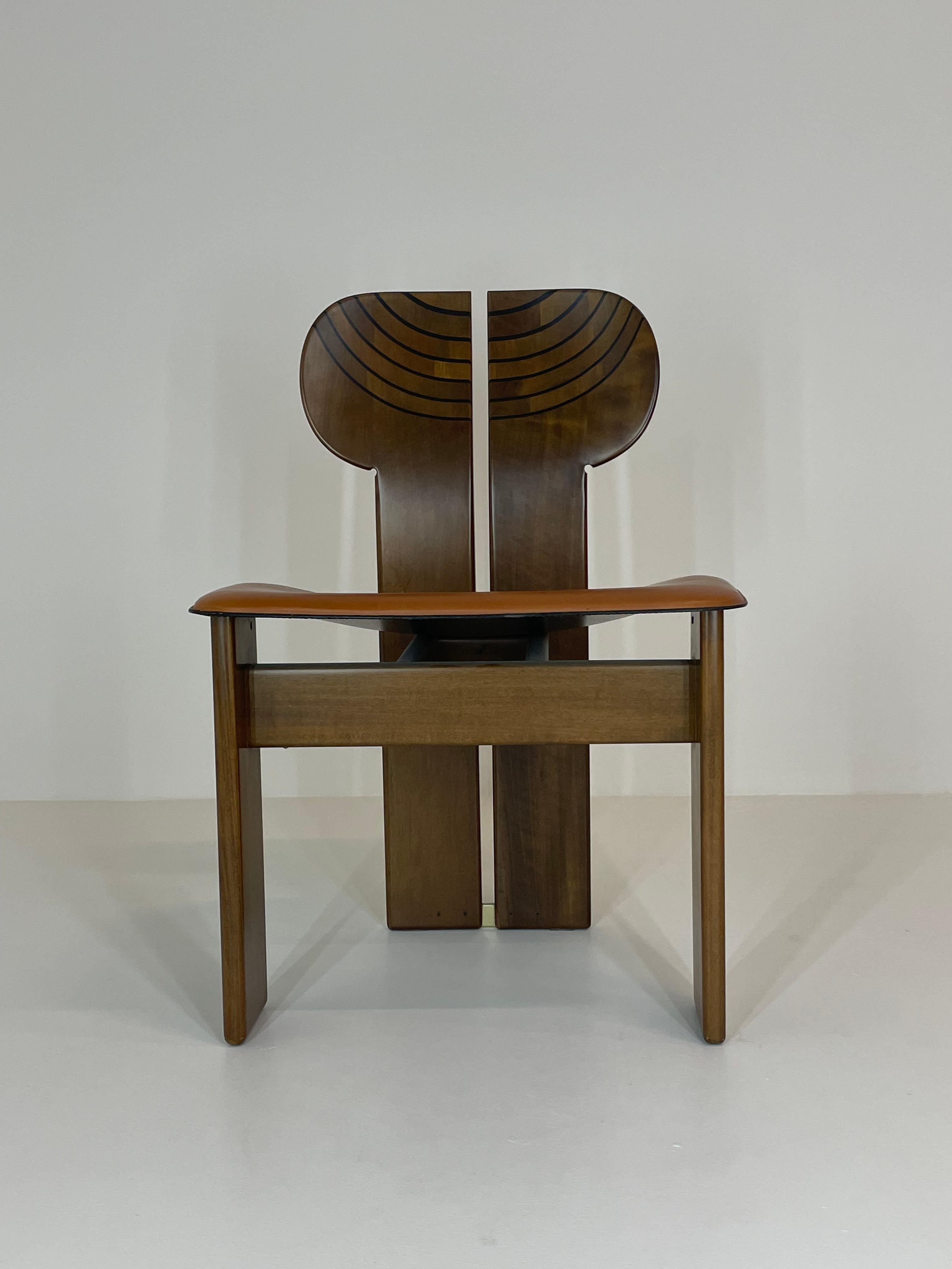 Afra & Tobia Scarpa Set of Four Africa Chairs by Maxalto Artona, Italy, 1970/80s 4