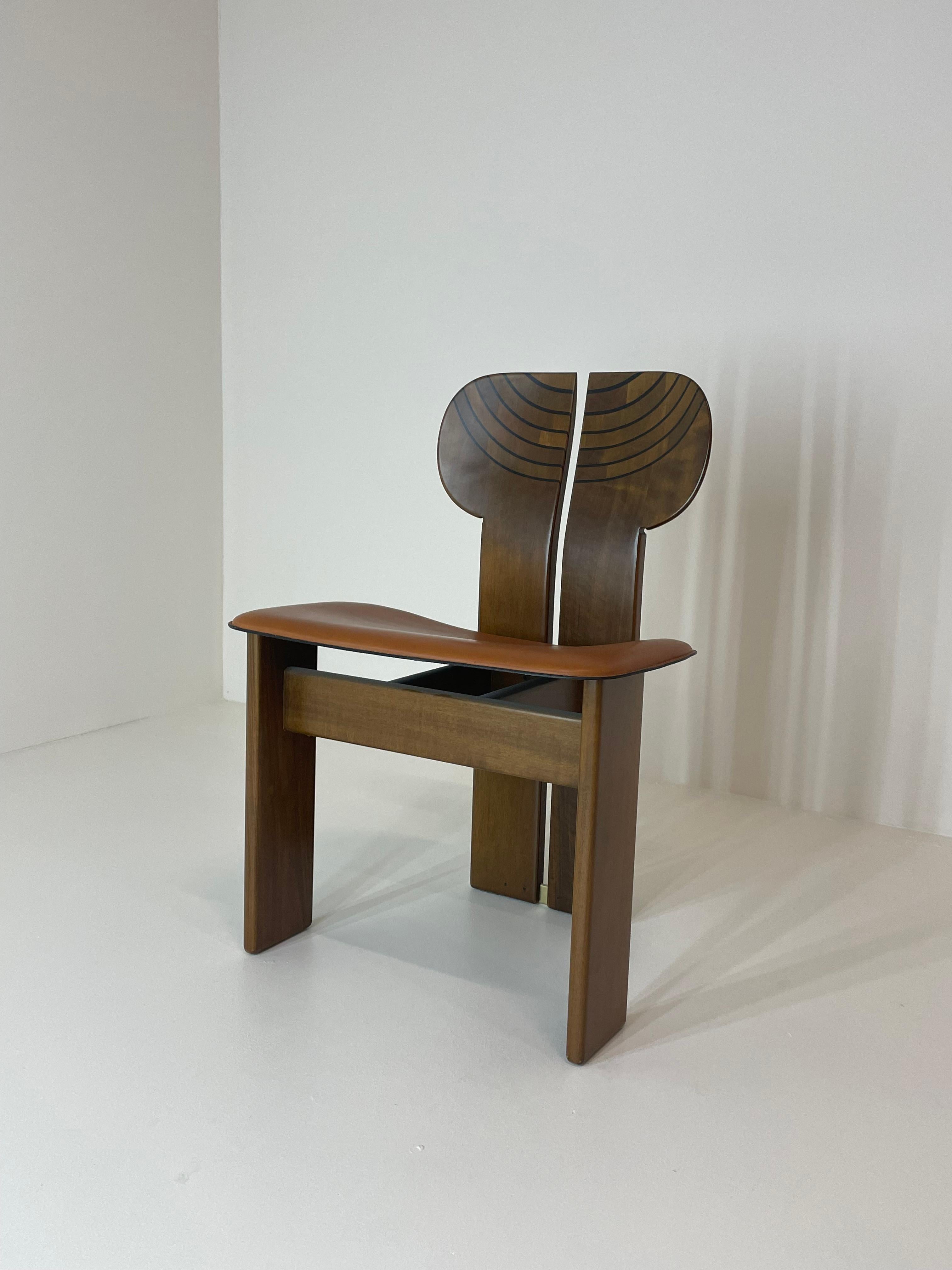 Afra & Tobia Scarpa Set of Four Africa Chairs by Maxalto Artona, Italy, 1970/80s 2