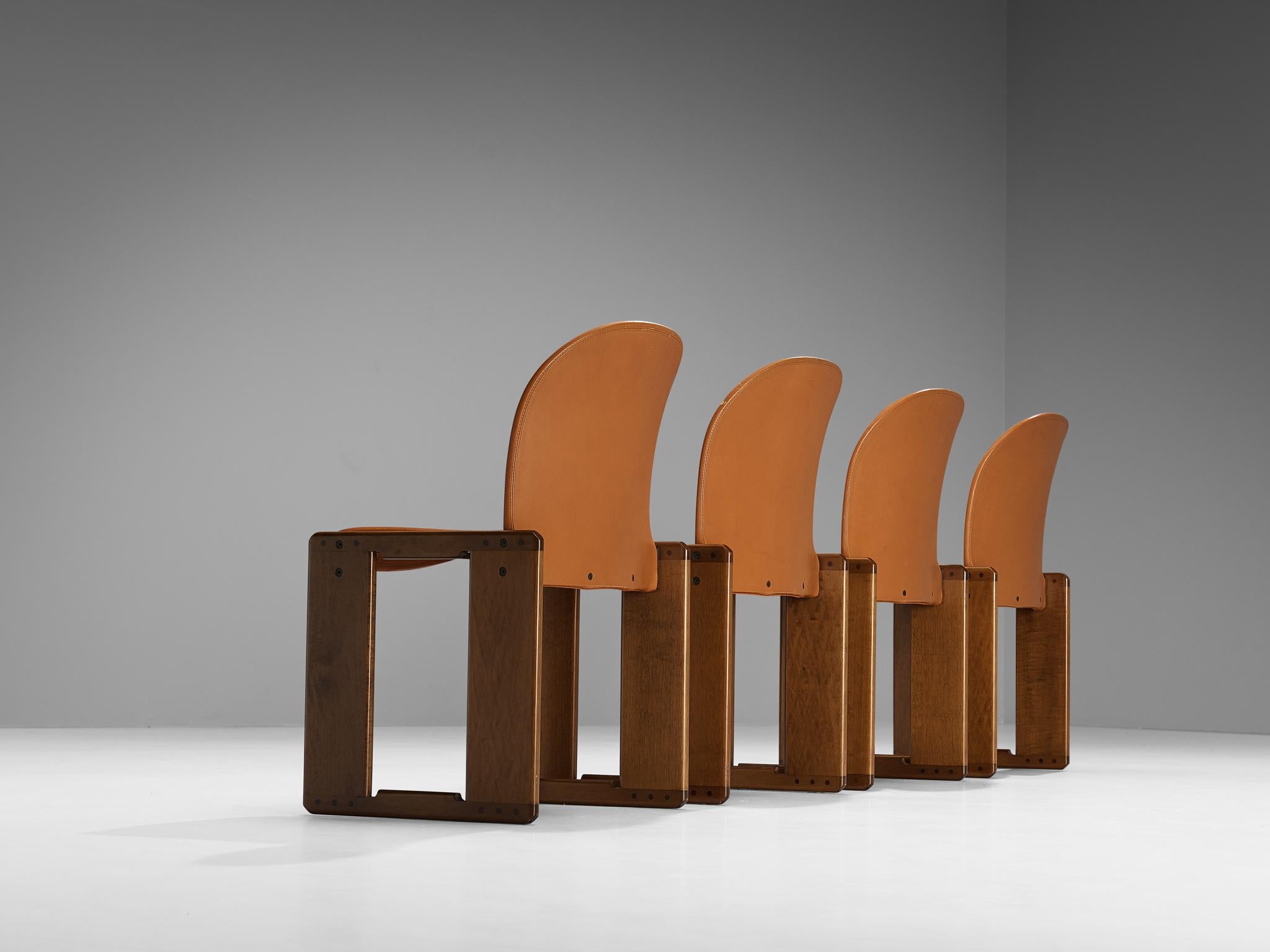 Afra & Tobia Scarpa Set of Four 'Dialogo' Dining Chairs in Cognac Leather In Good Condition In Waalwijk, NL