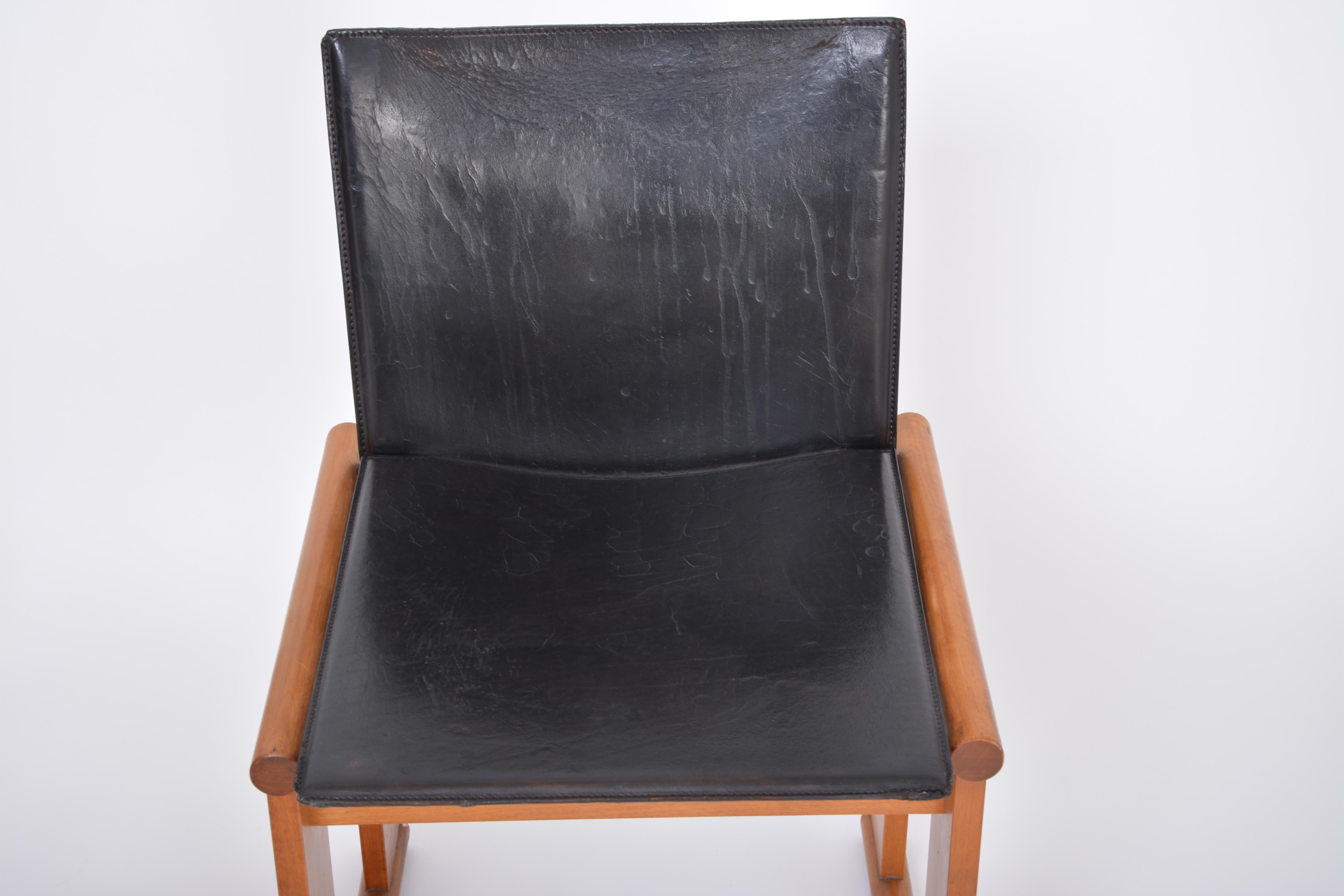 Afra & Tobia Scarpa Set of Four Dining Chairs in Black Leather 13