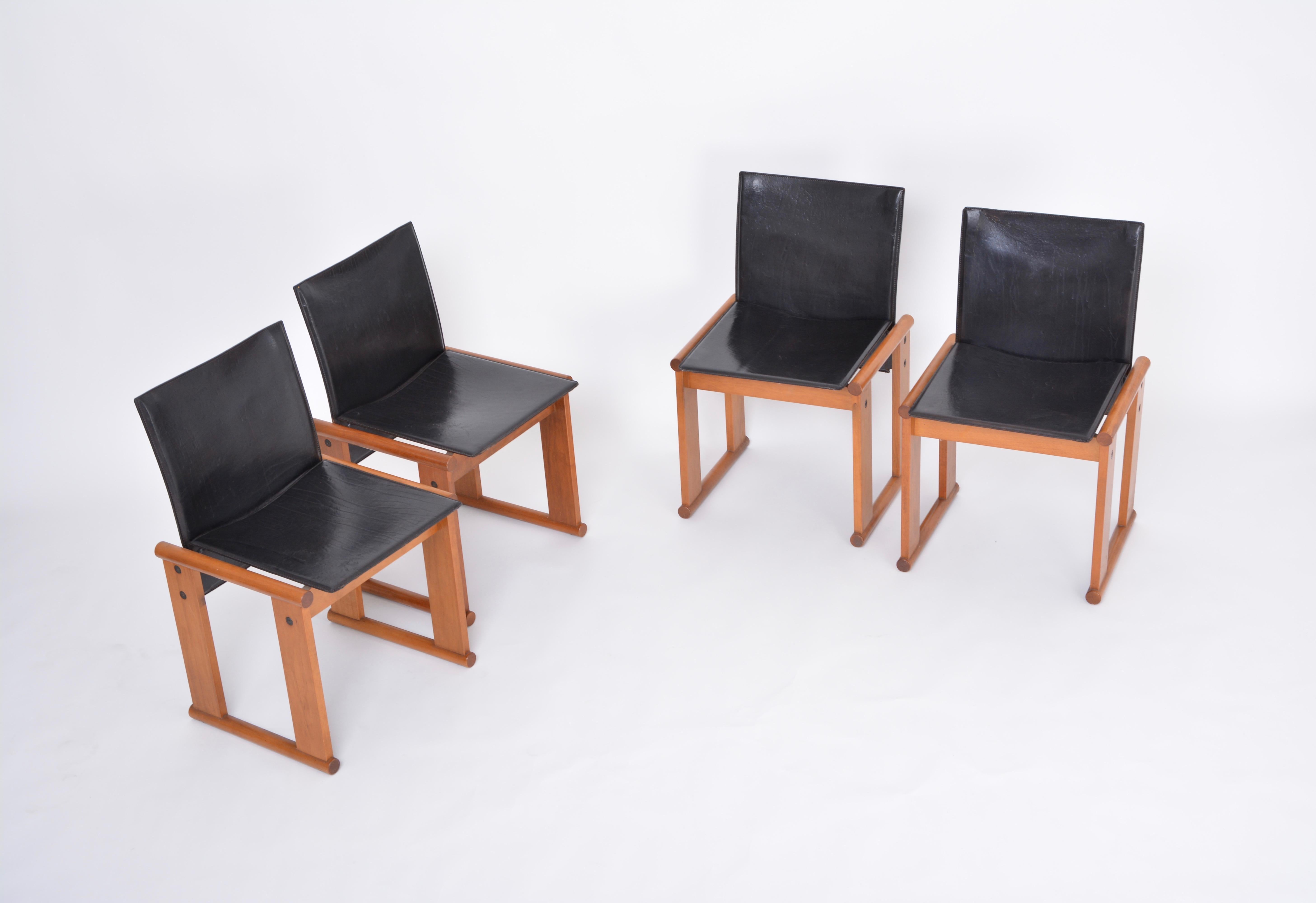 Mid-Century Modern Afra & Tobia Scarpa Set of Four Dining Chairs in Black Leather