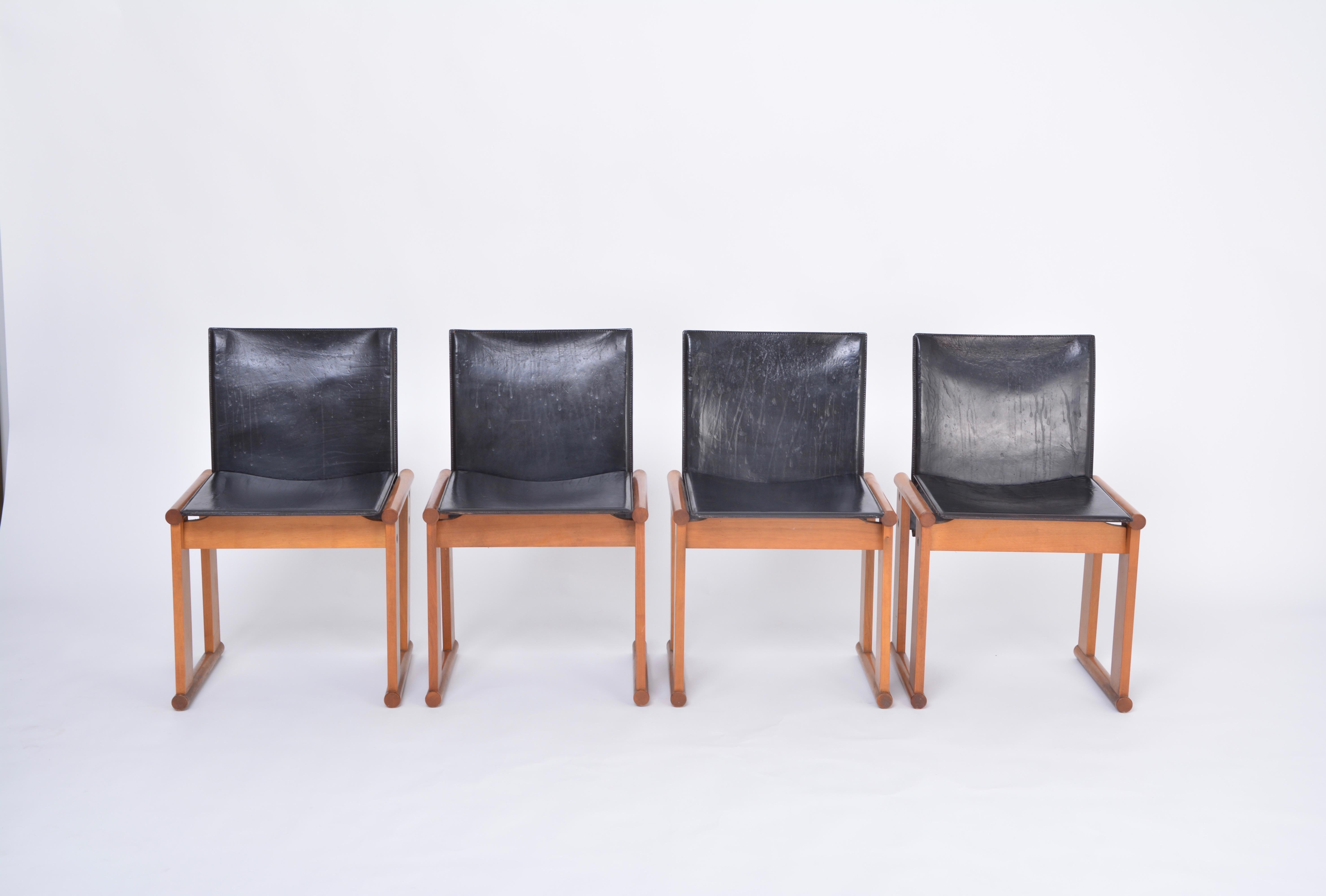 Afra & Tobia Scarpa Set of Four Dining Chairs in Black Leather 1