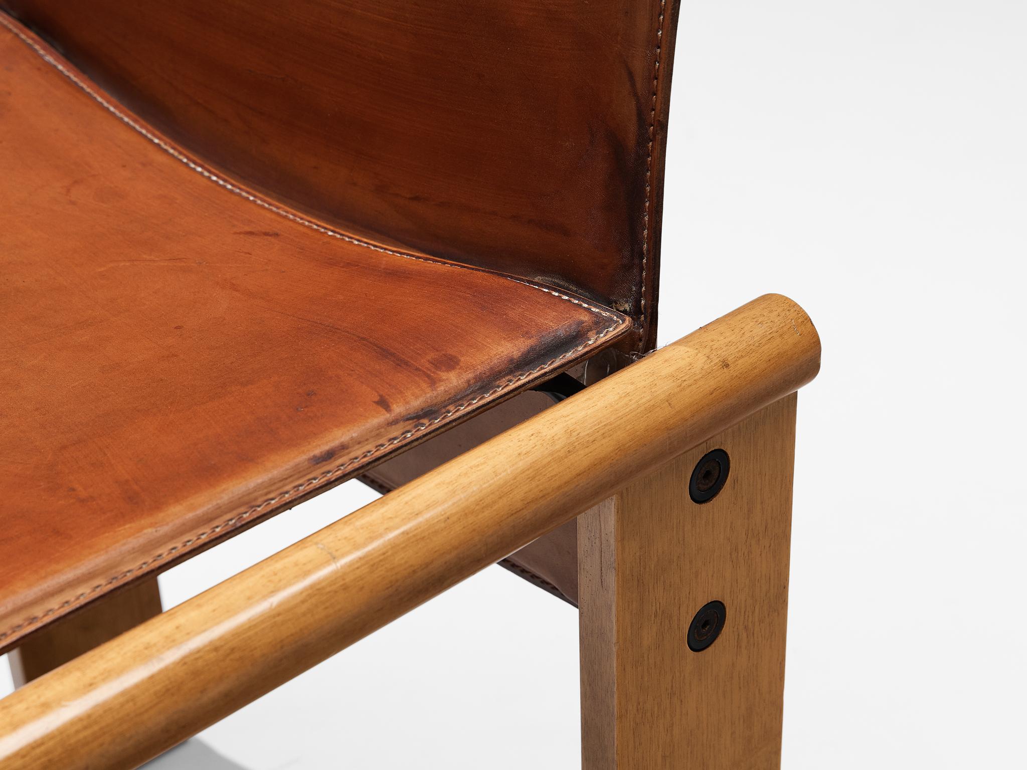 Afra & Tobia Scarpa Set of Four Dining Chairs in Walnut and Cognac Leather 3