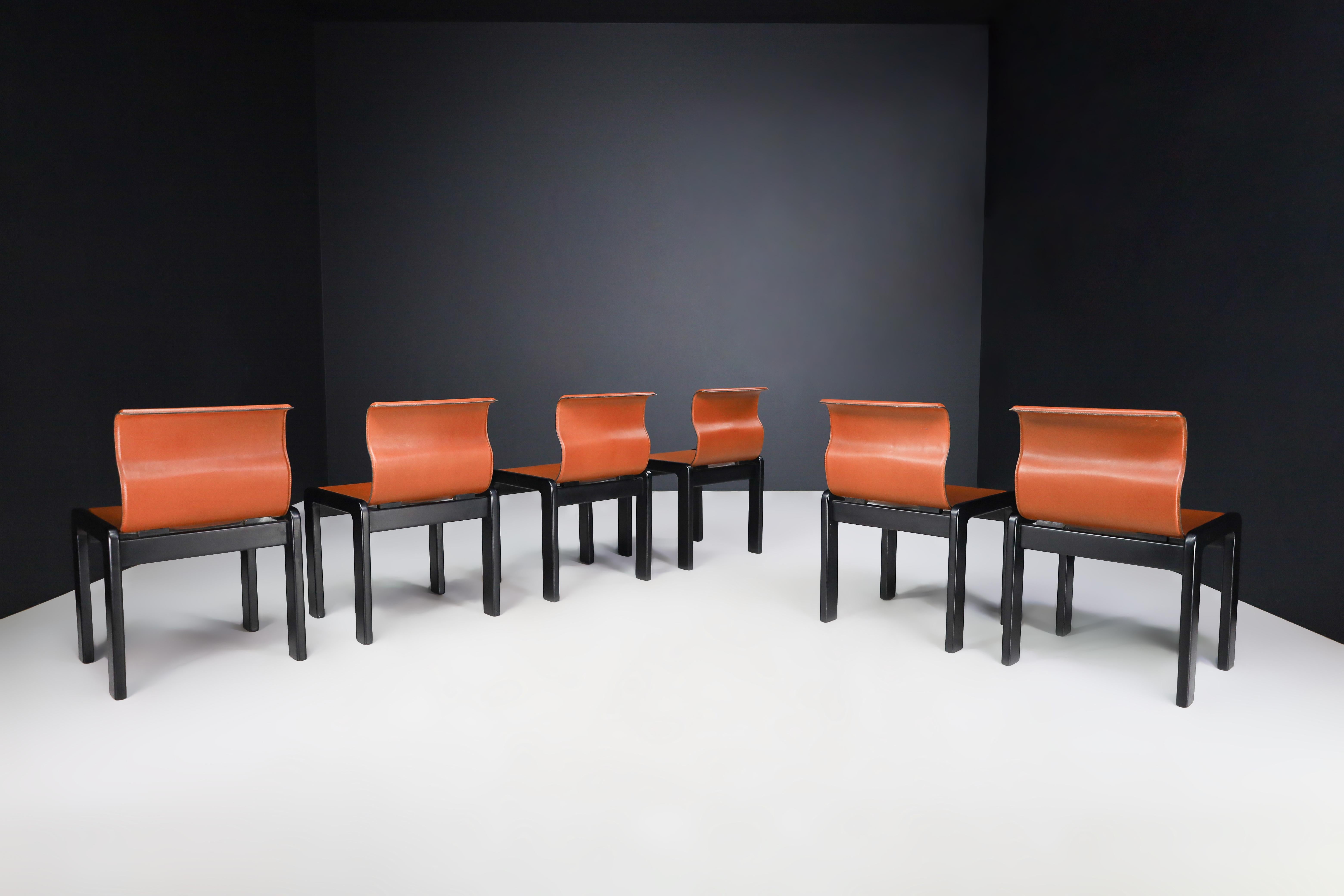 Italian Afra & Tobia Scarpa set of six Dining Room Chairs in Cognac Leather, Italy 1966 For Sale