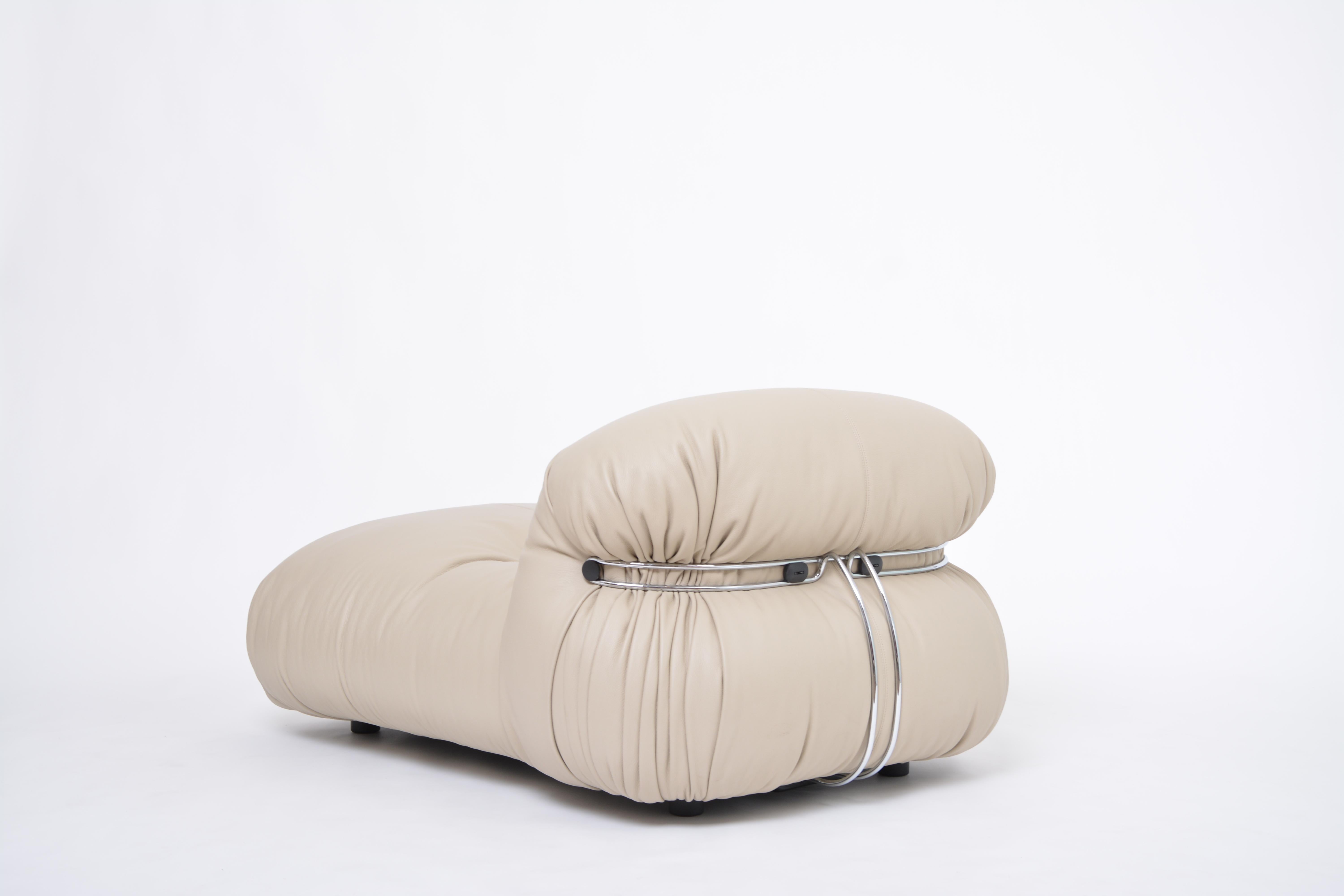 Afra & Tobia Scarpa 'Soriana' Chaise Lounge Stuhl aus grauem Leder (Italienisch) im Angebot